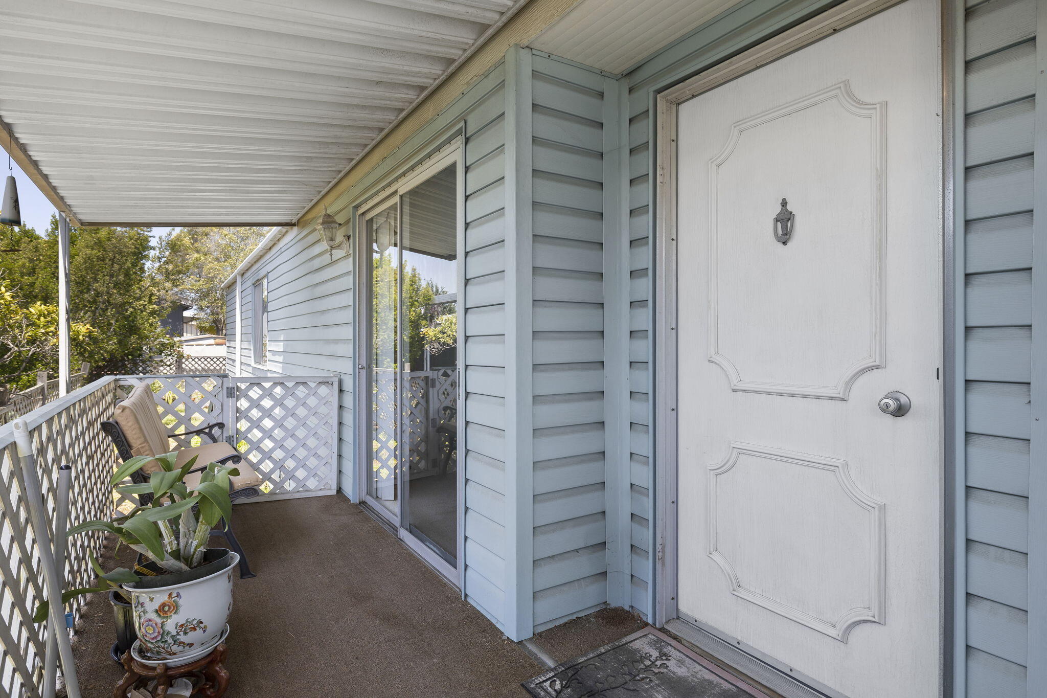 945 Ward Drive Unit: Space 193
