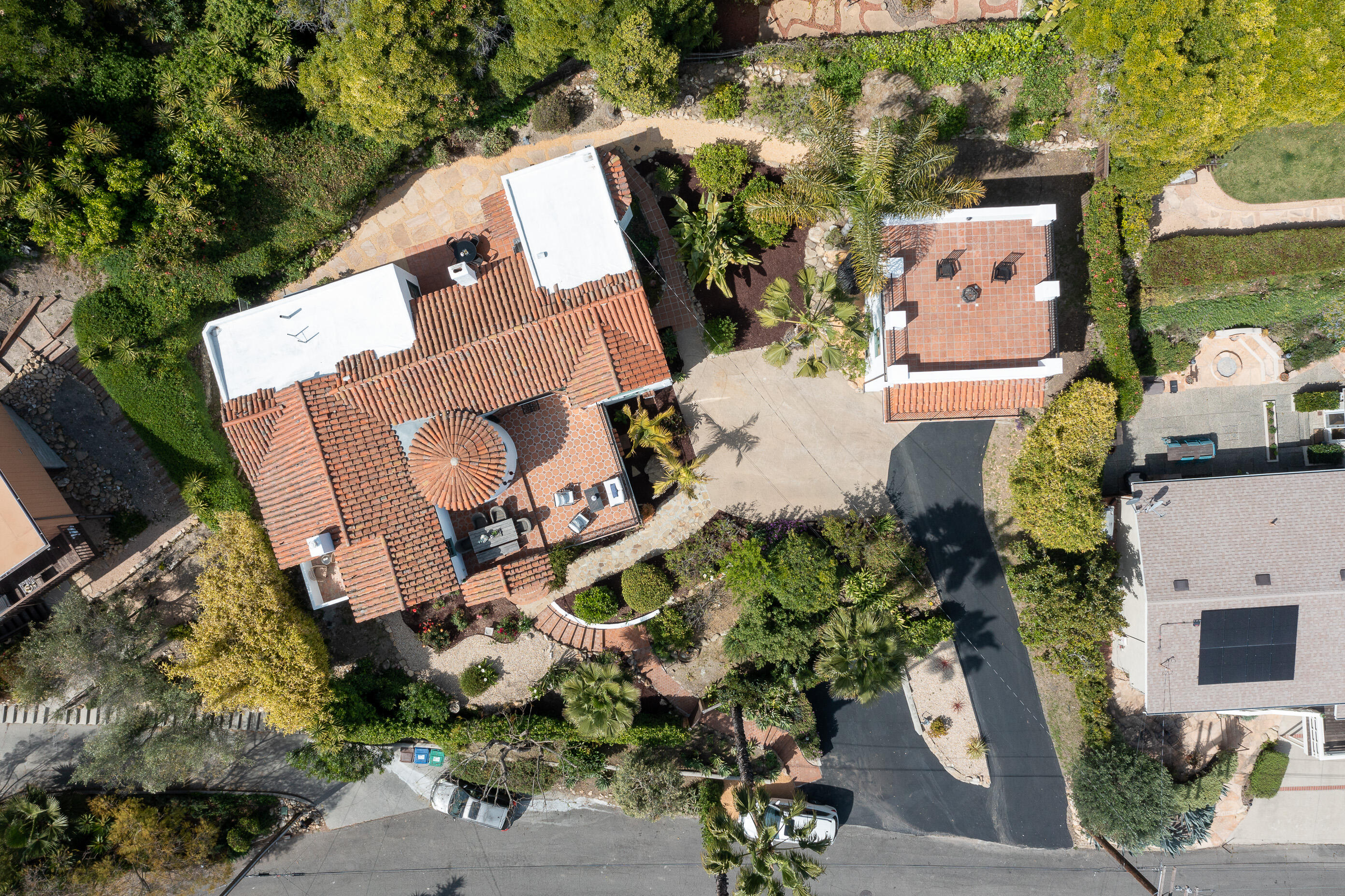 870 Windsor Way