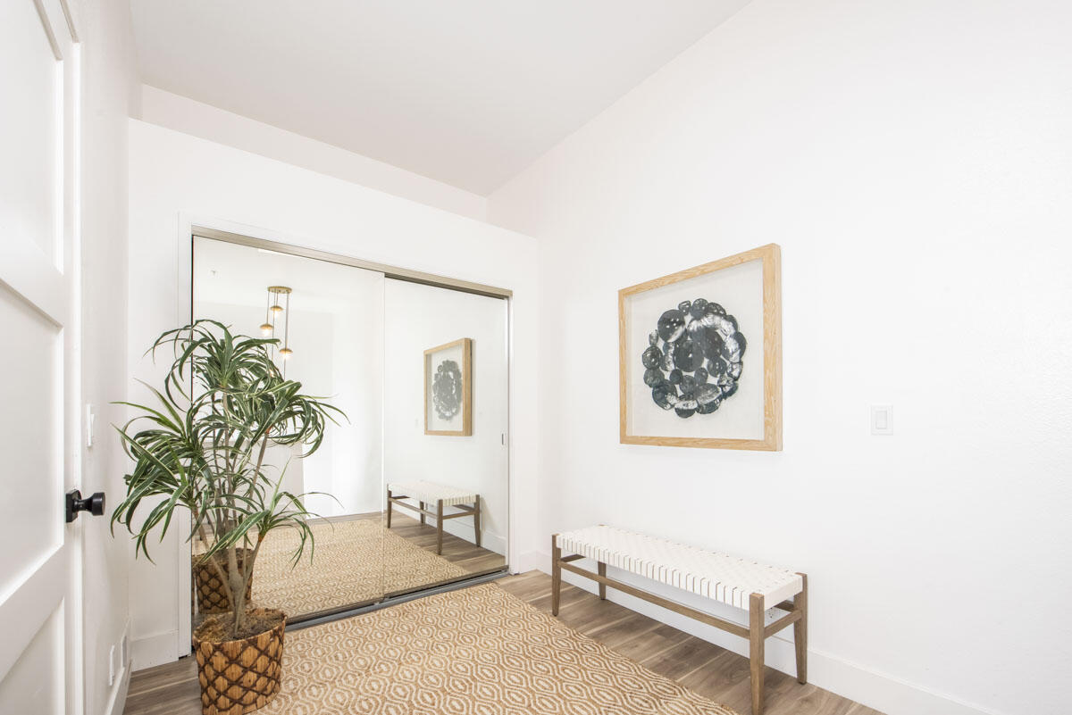 4515 Carpinteria Avenue Unit: B
