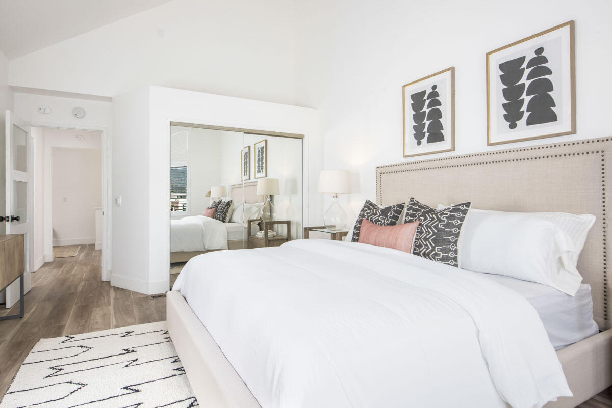 4515 Carpinteria Avenue Unit: B
