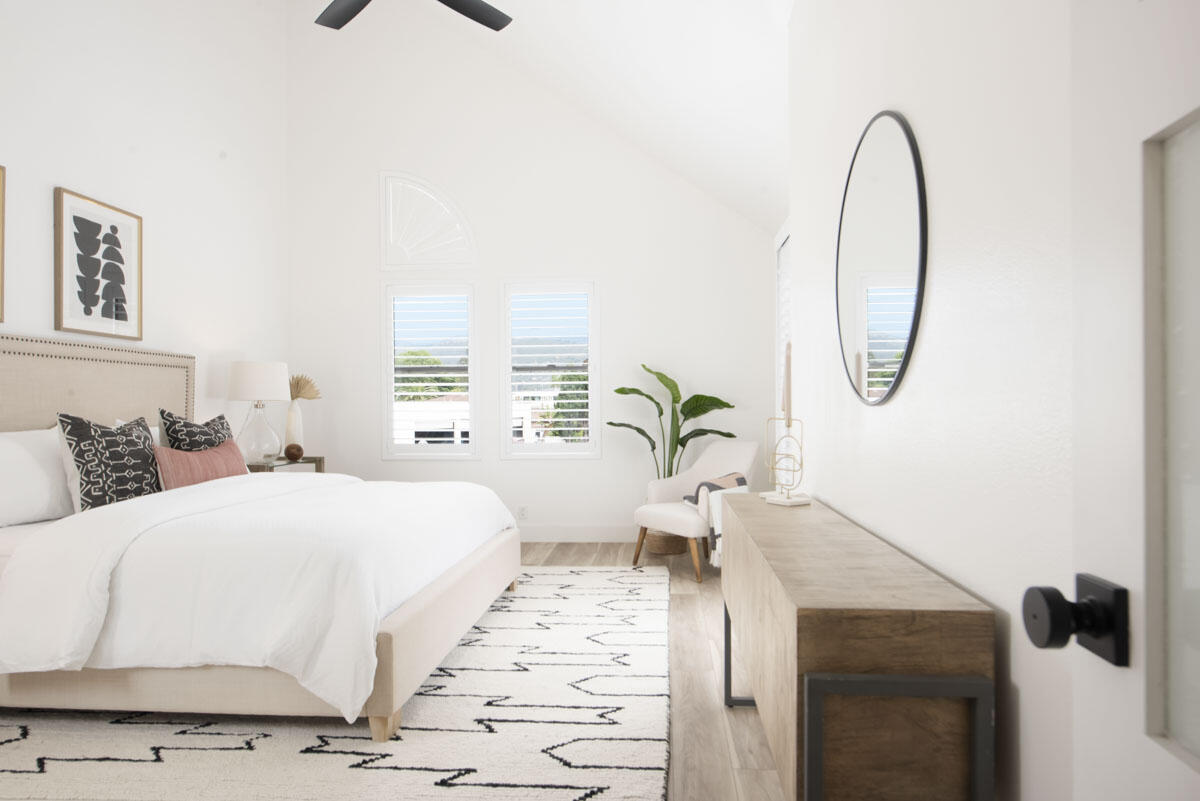 4515 Carpinteria Avenue Unit: B