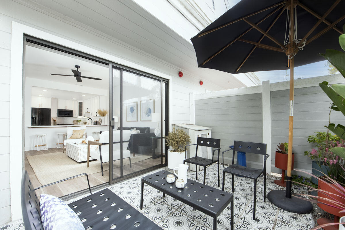 4515 Carpinteria Avenue Unit: B