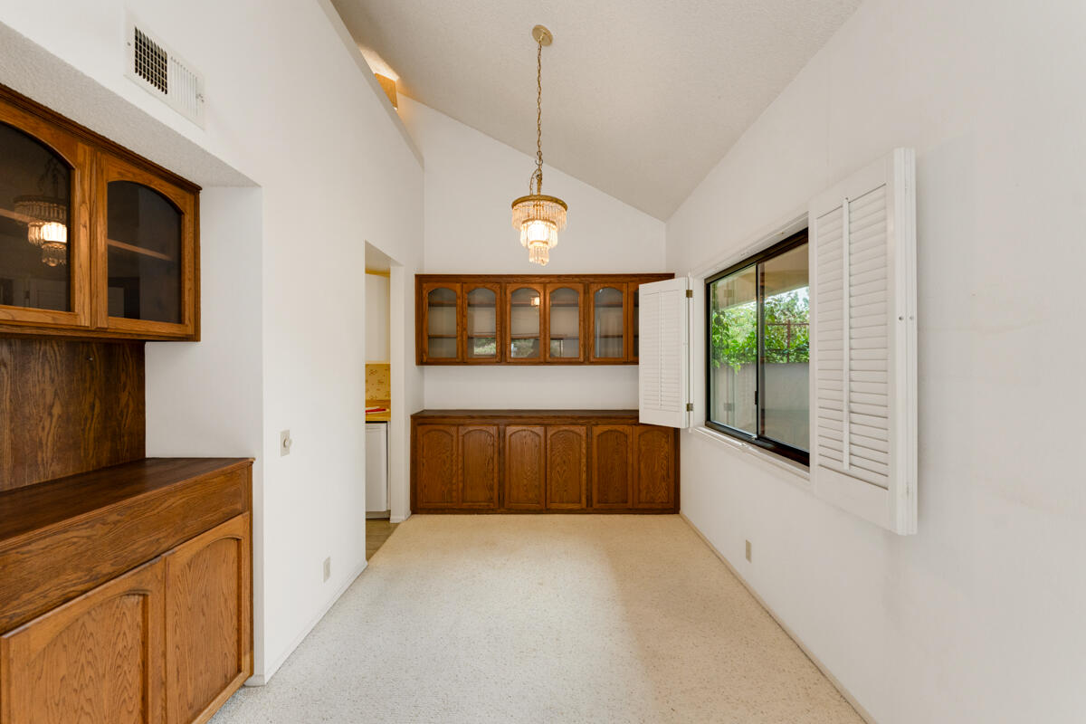 1103 Creekside Way Unit: F