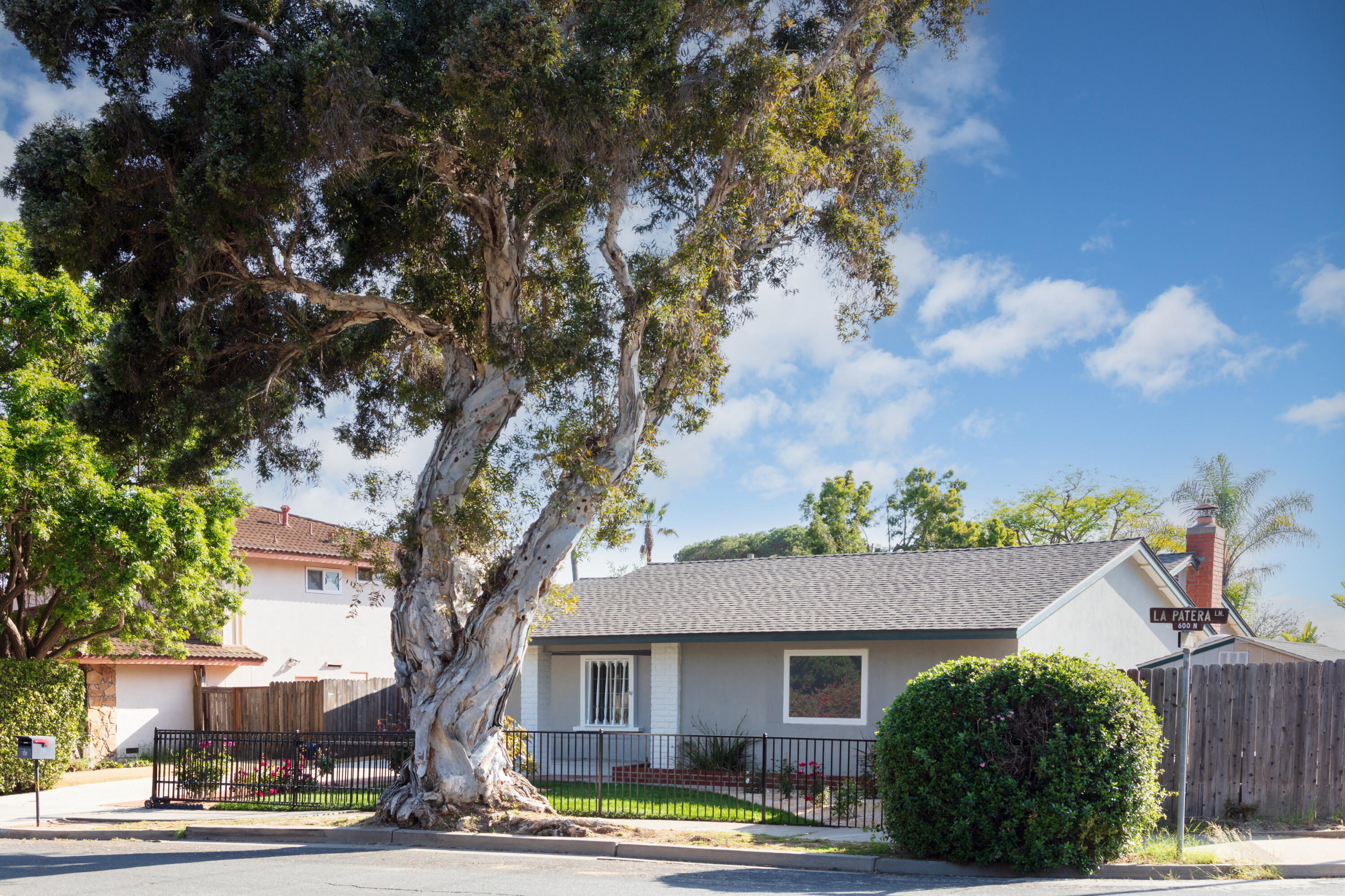 685 N La Patera Lane