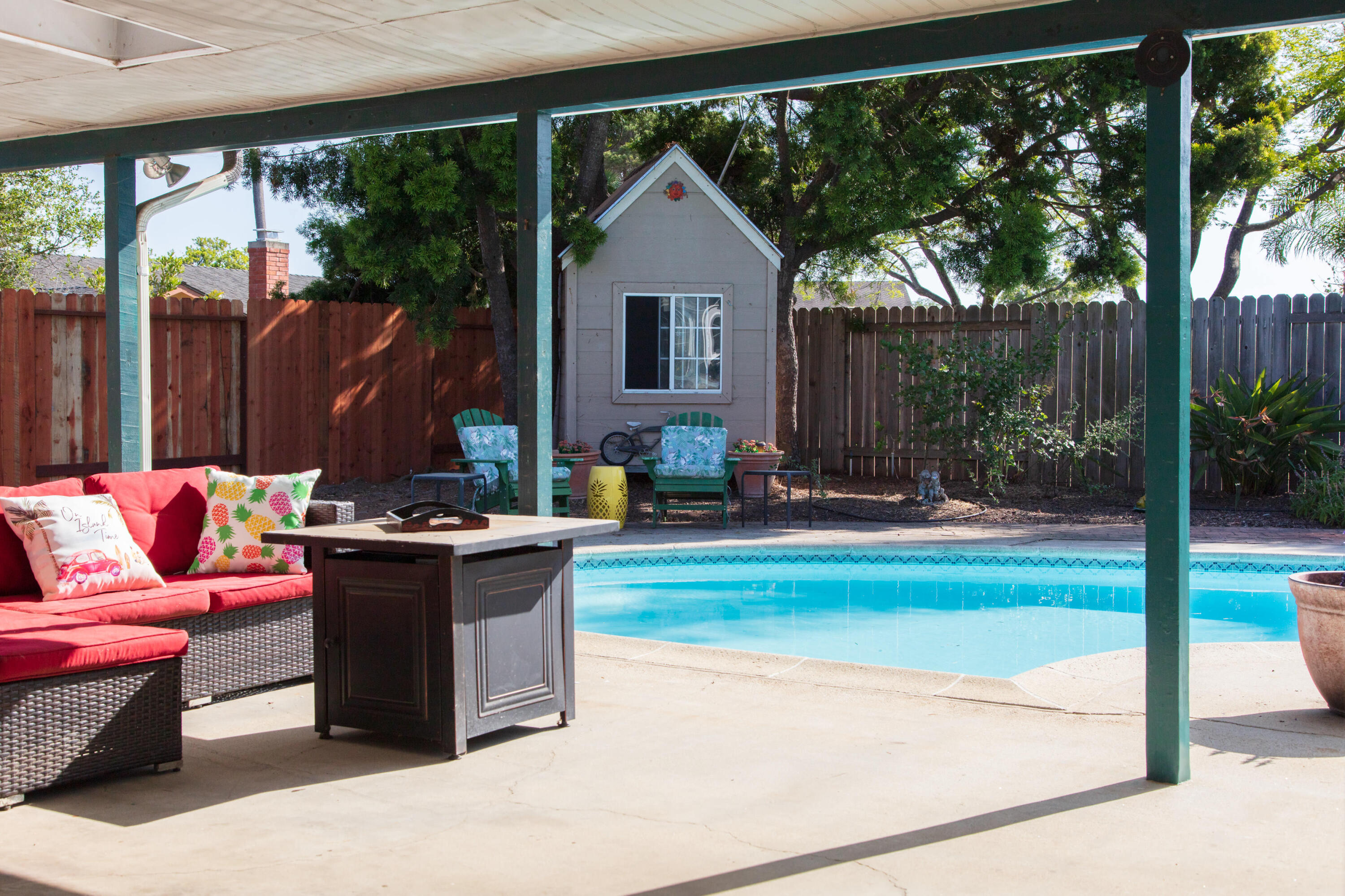 685 N La Patera Lane