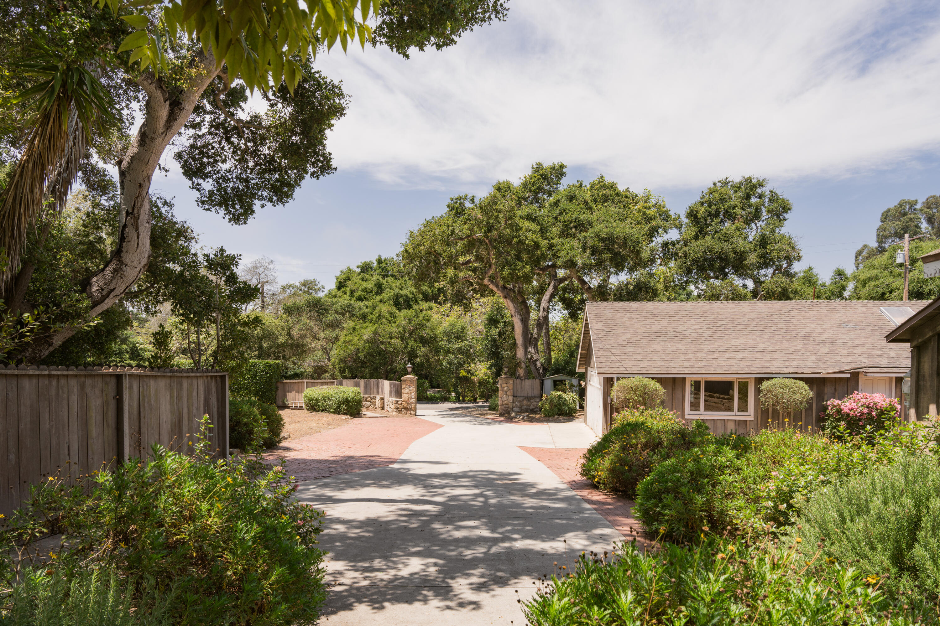 504 Hodges Lane