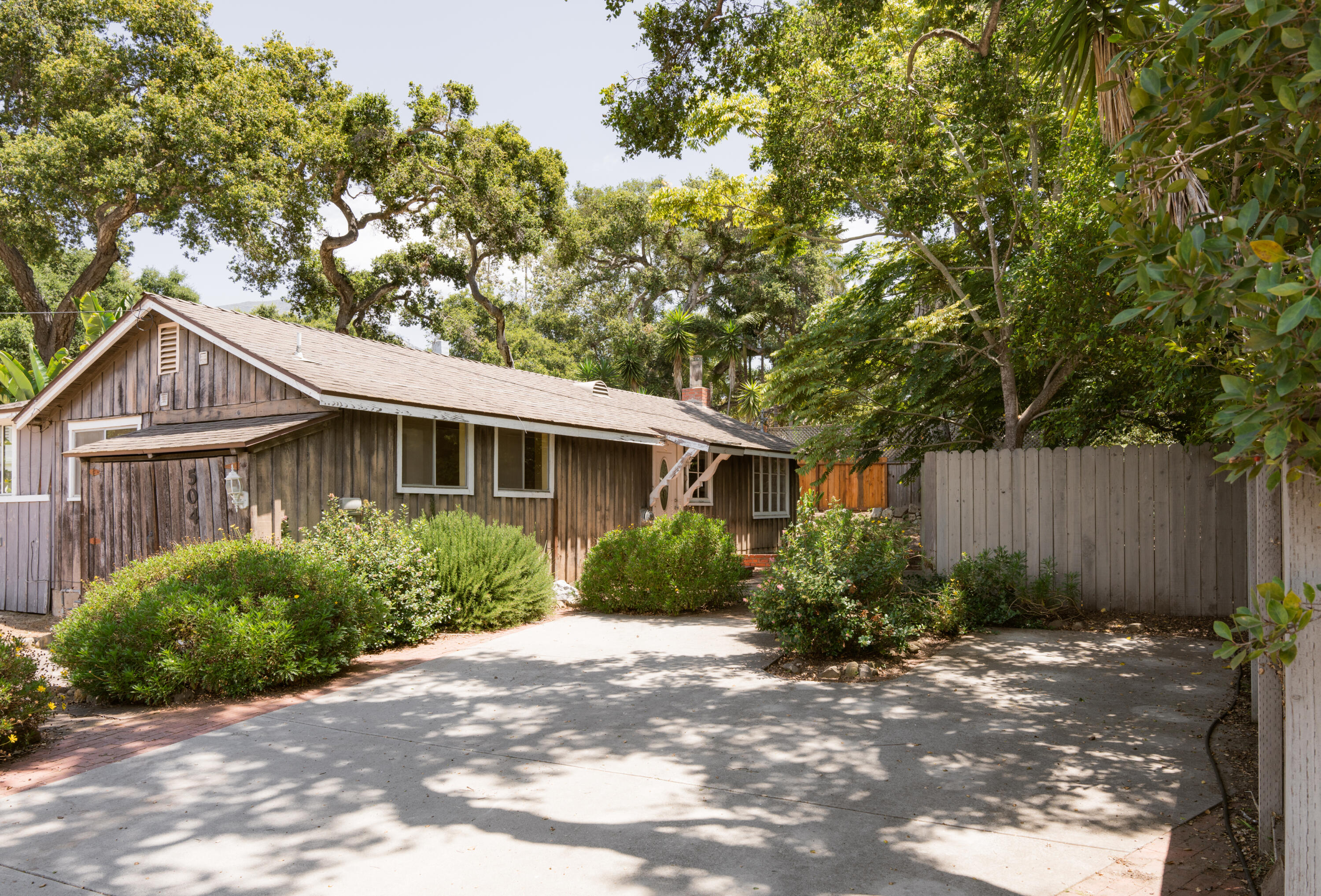 504 Hodges Lane