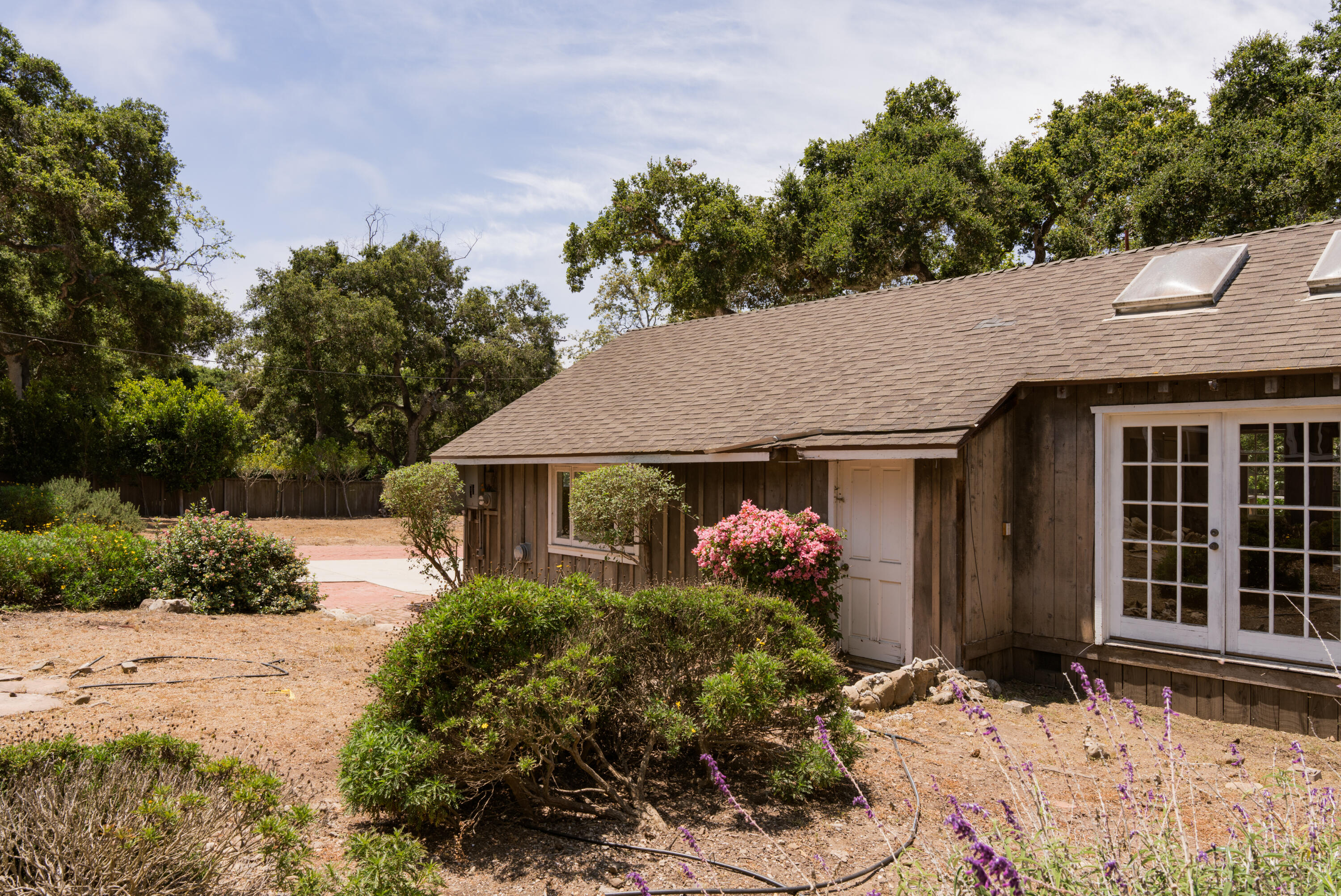 504 Hodges Lane