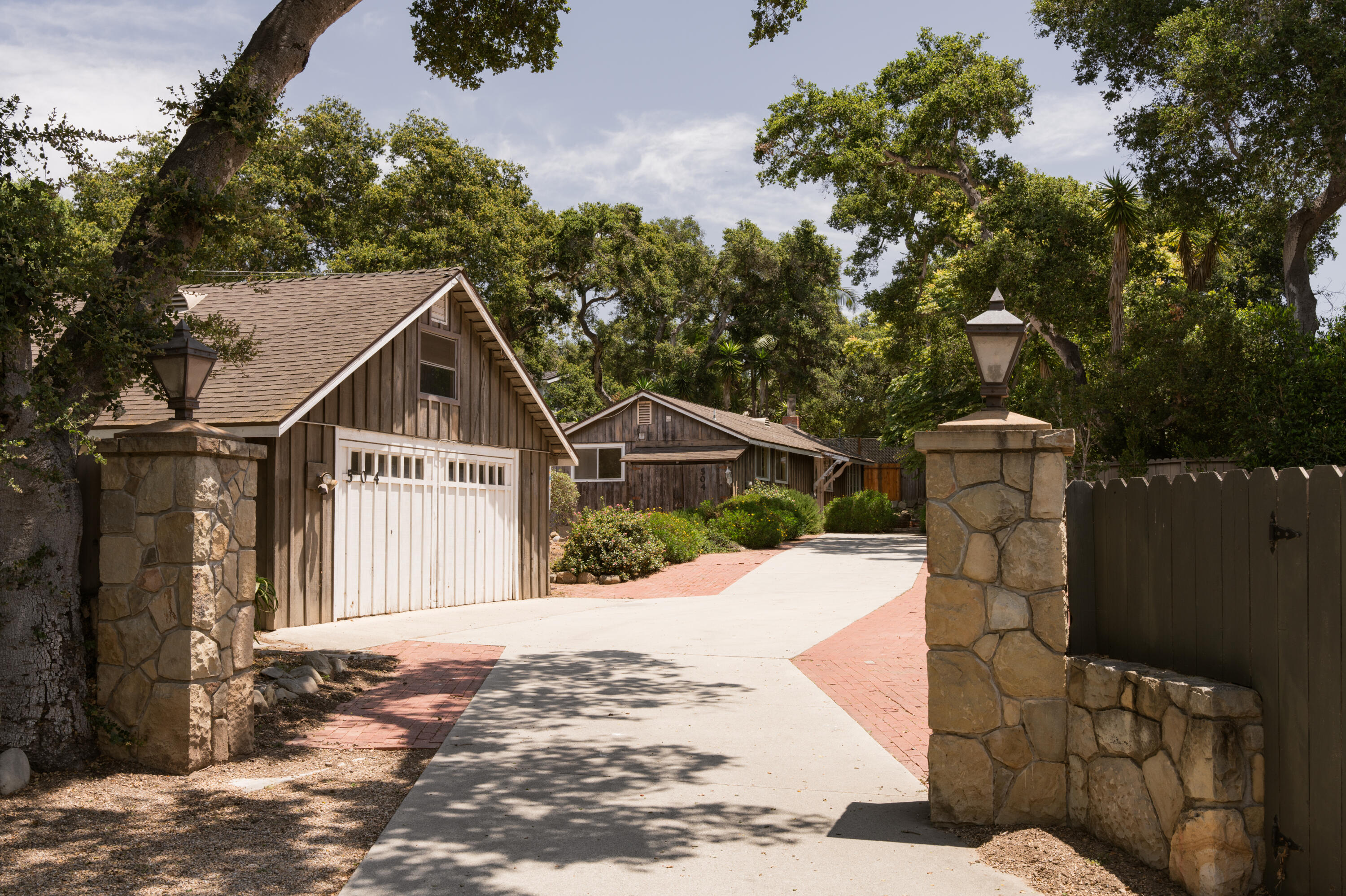 504 Hodges Lane
