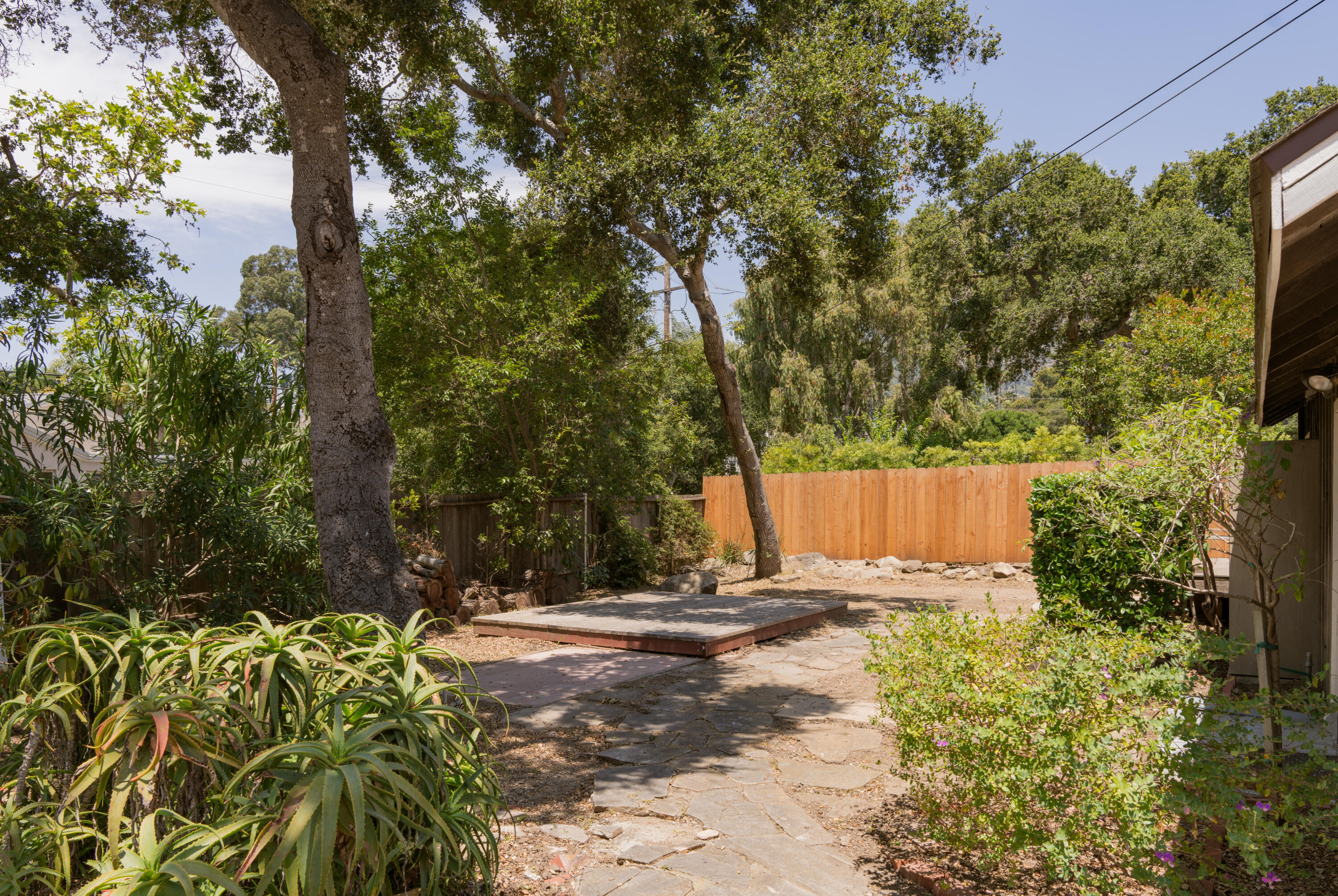 504 Hodges Lane