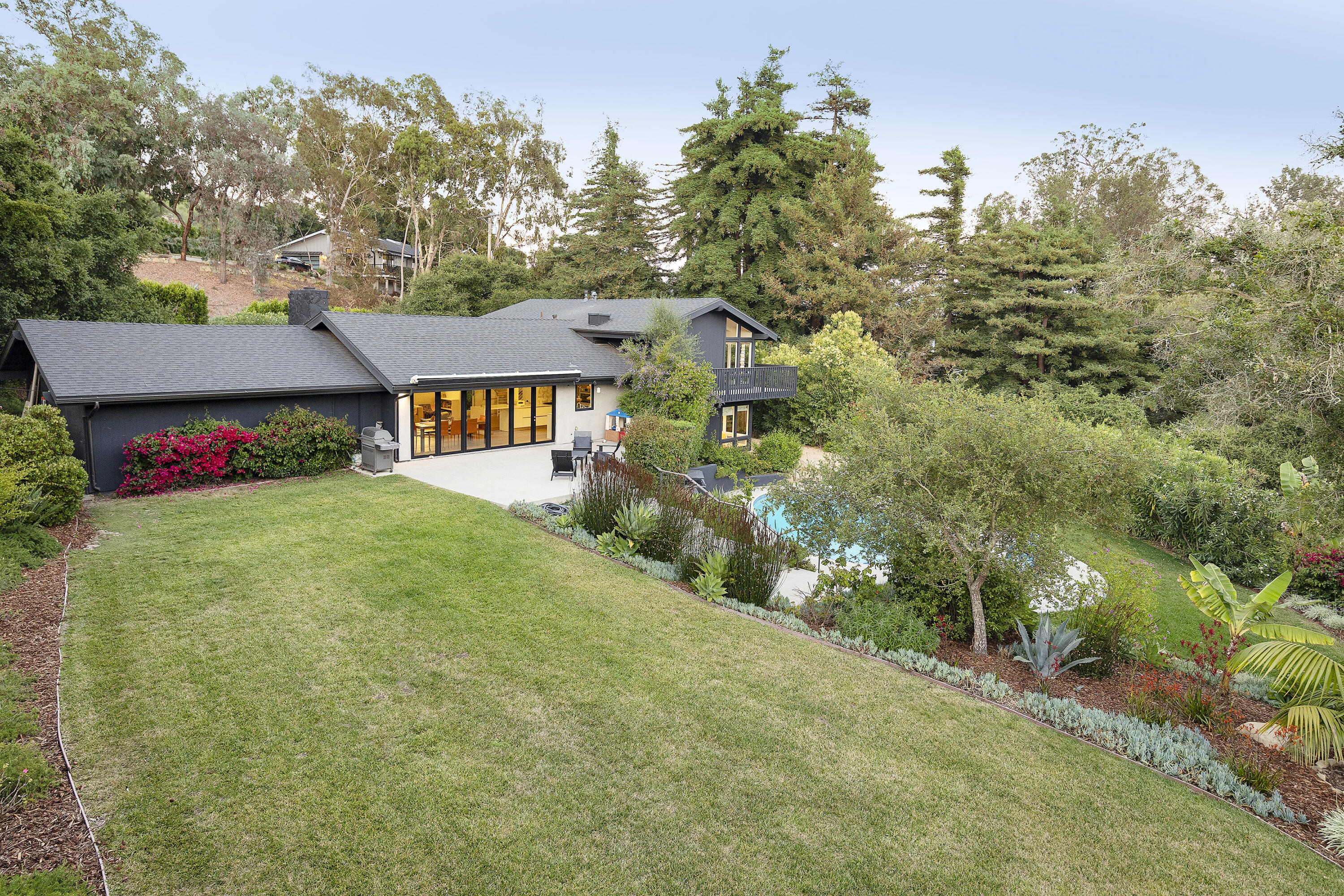 925 El Rancho Road