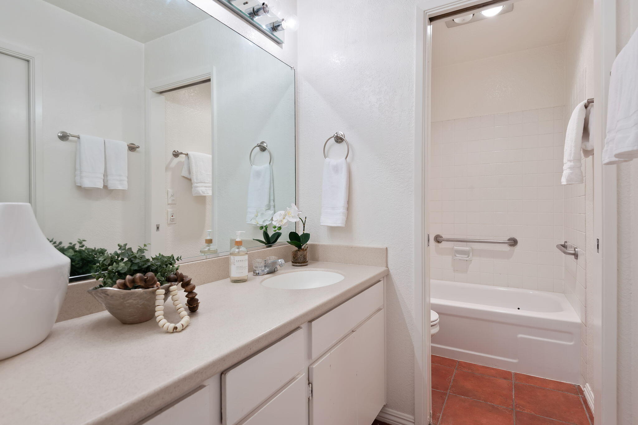 3375 Foothill Road Unit: 613