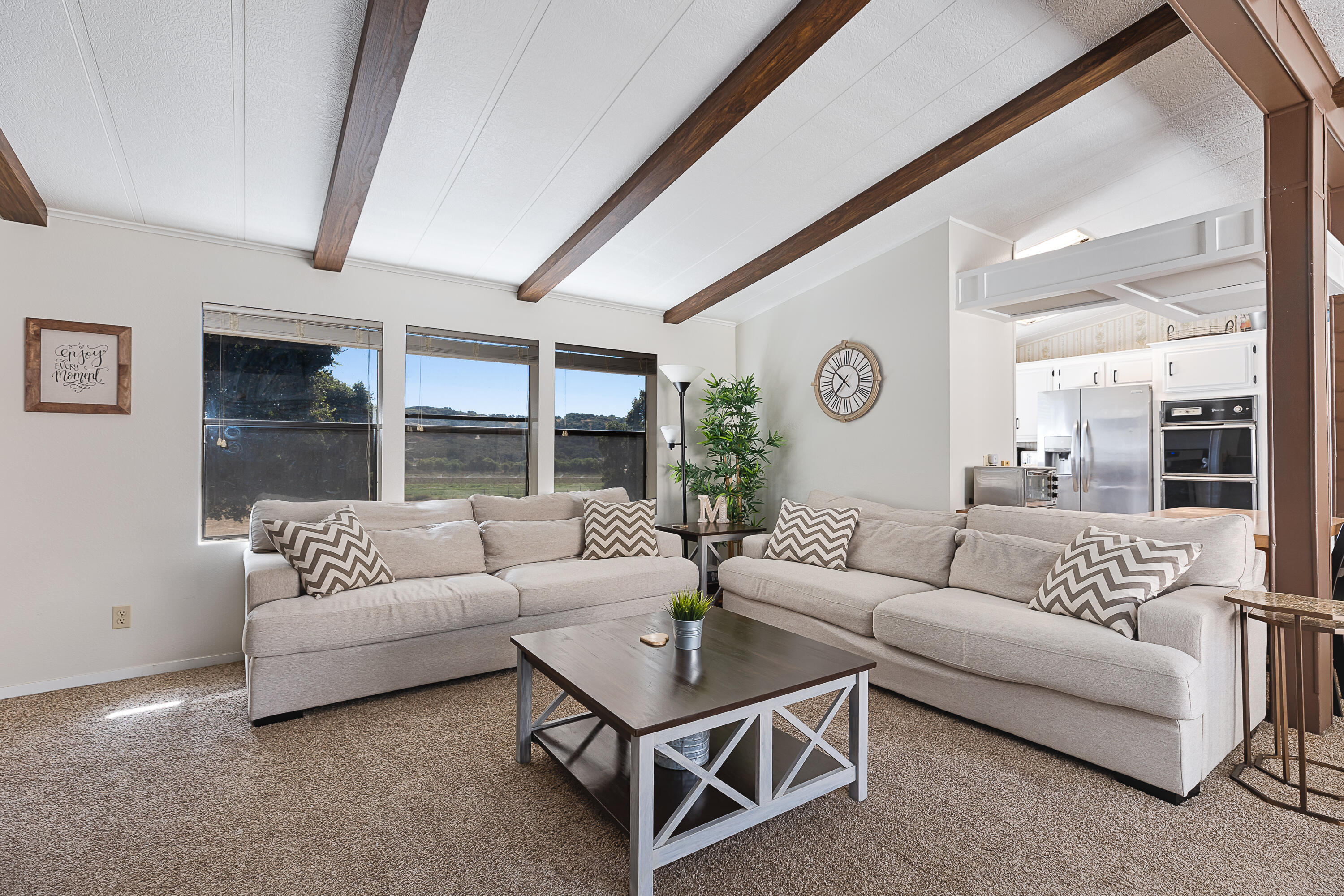 3269 Crucero Road