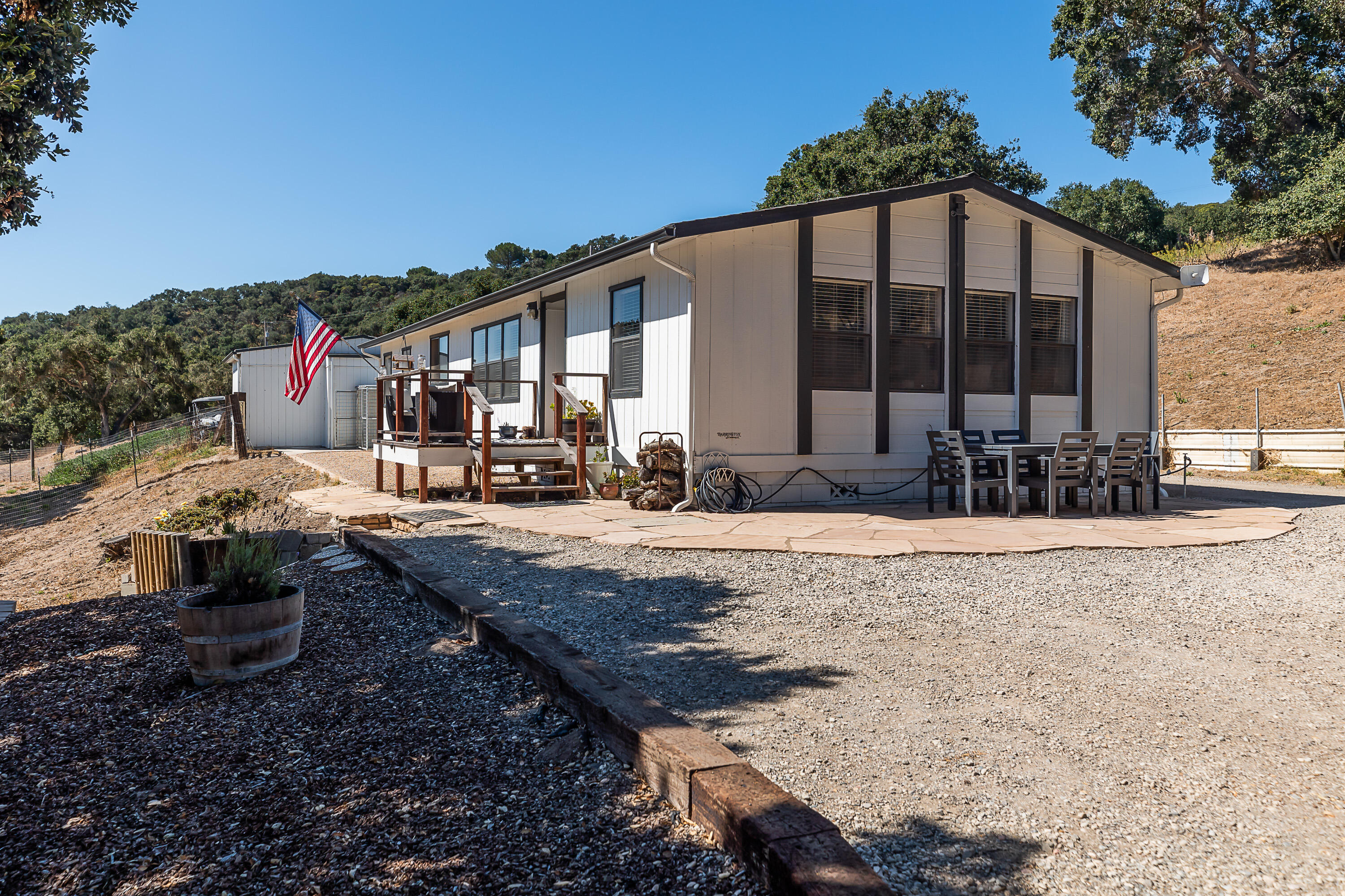 3269 Crucero Road