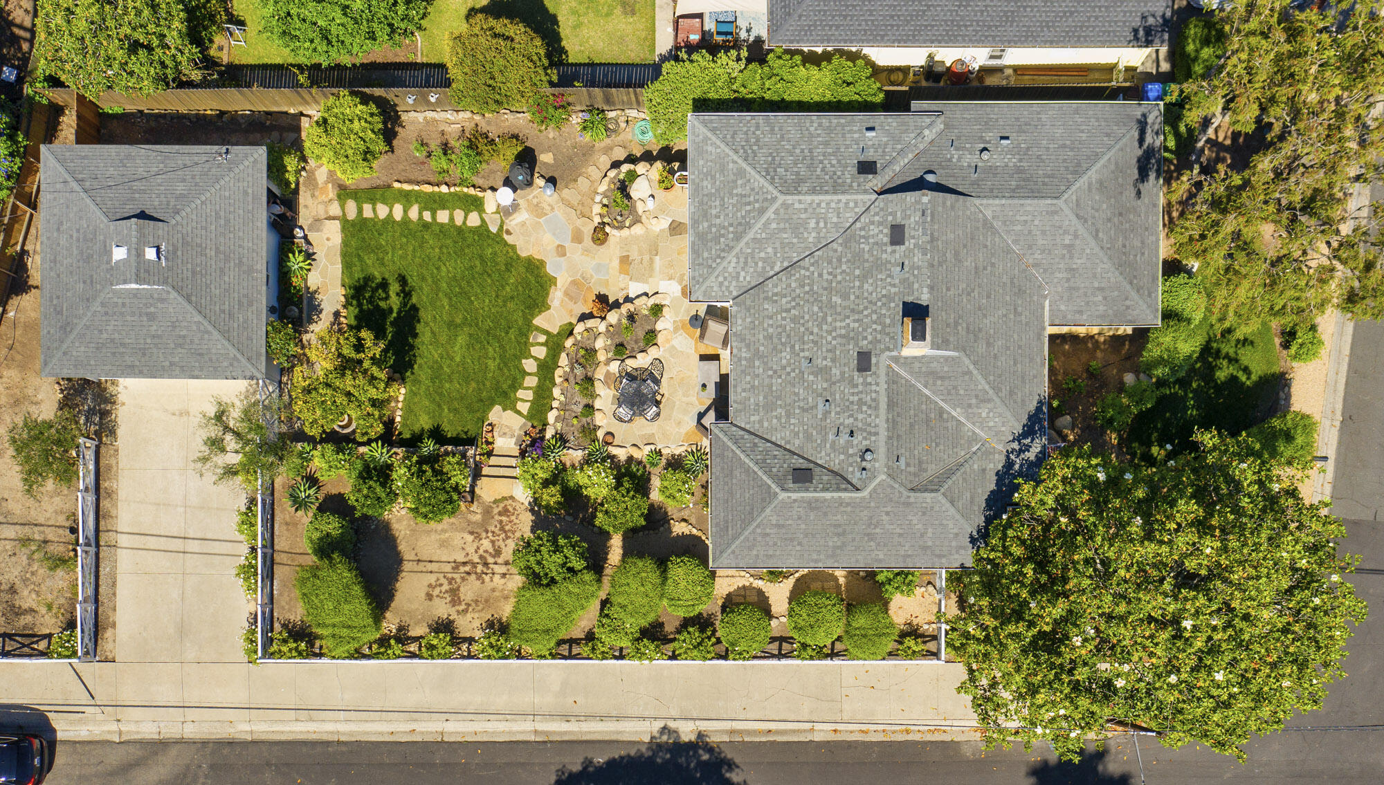 3069 Calle Fresno