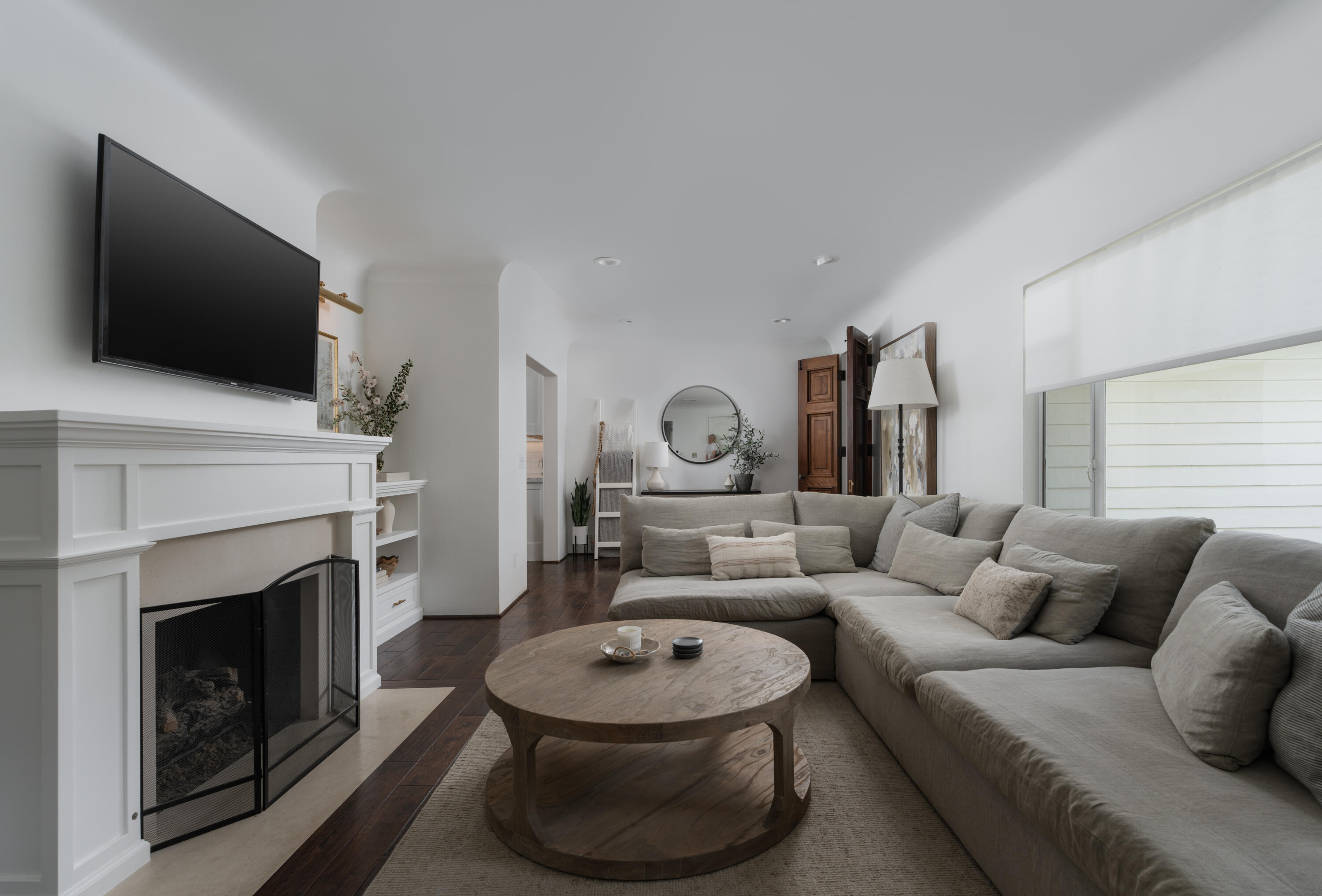 3069 Calle Fresno