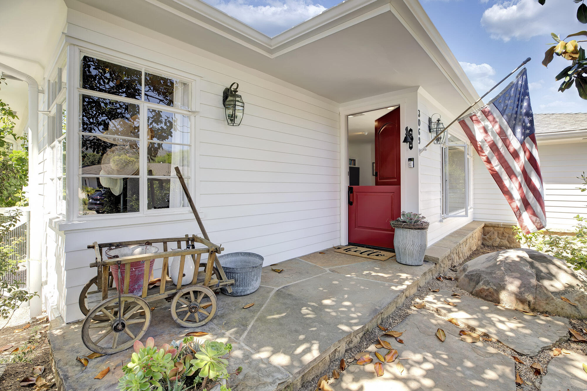 3069 Calle Fresno