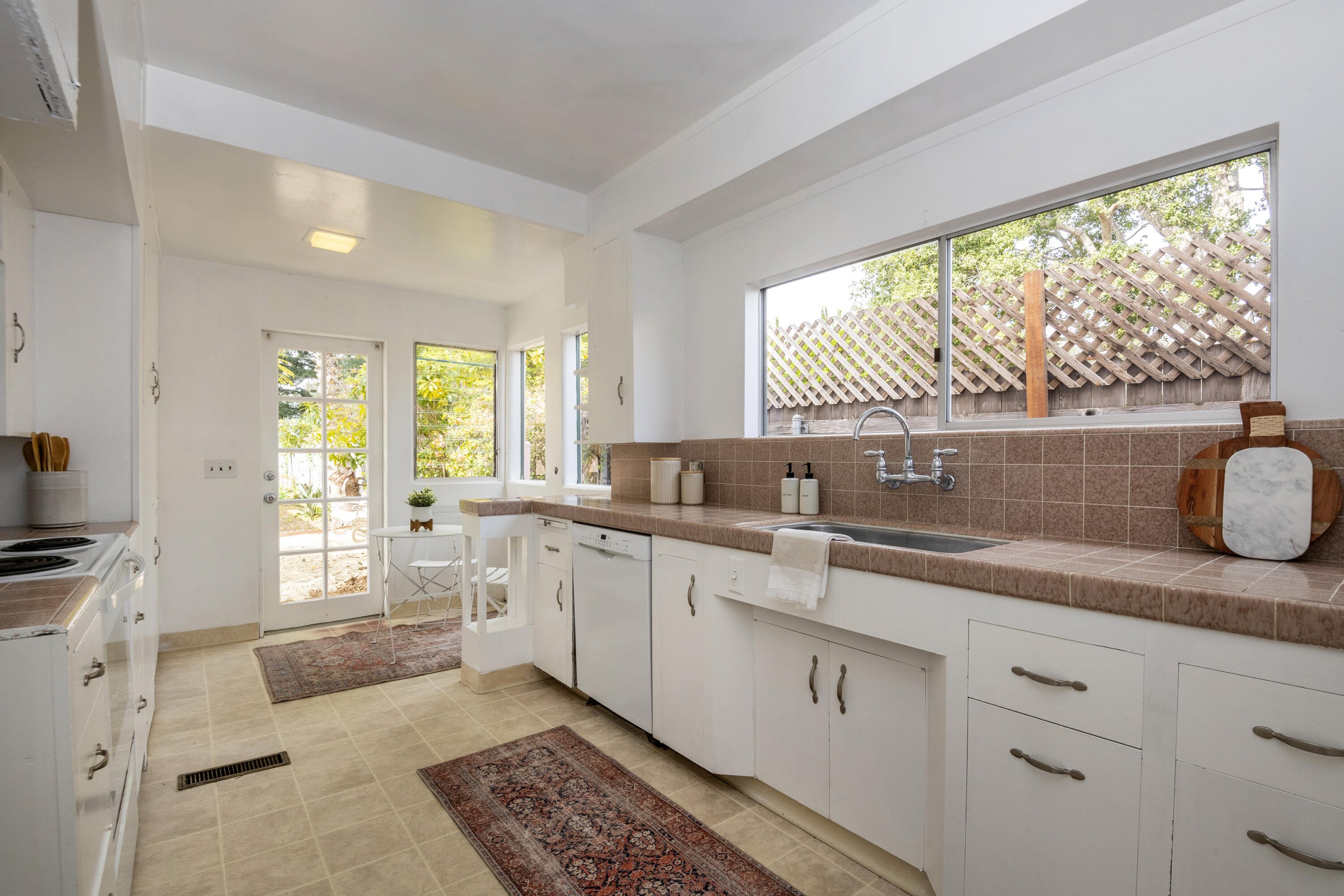 269 Oak Road
