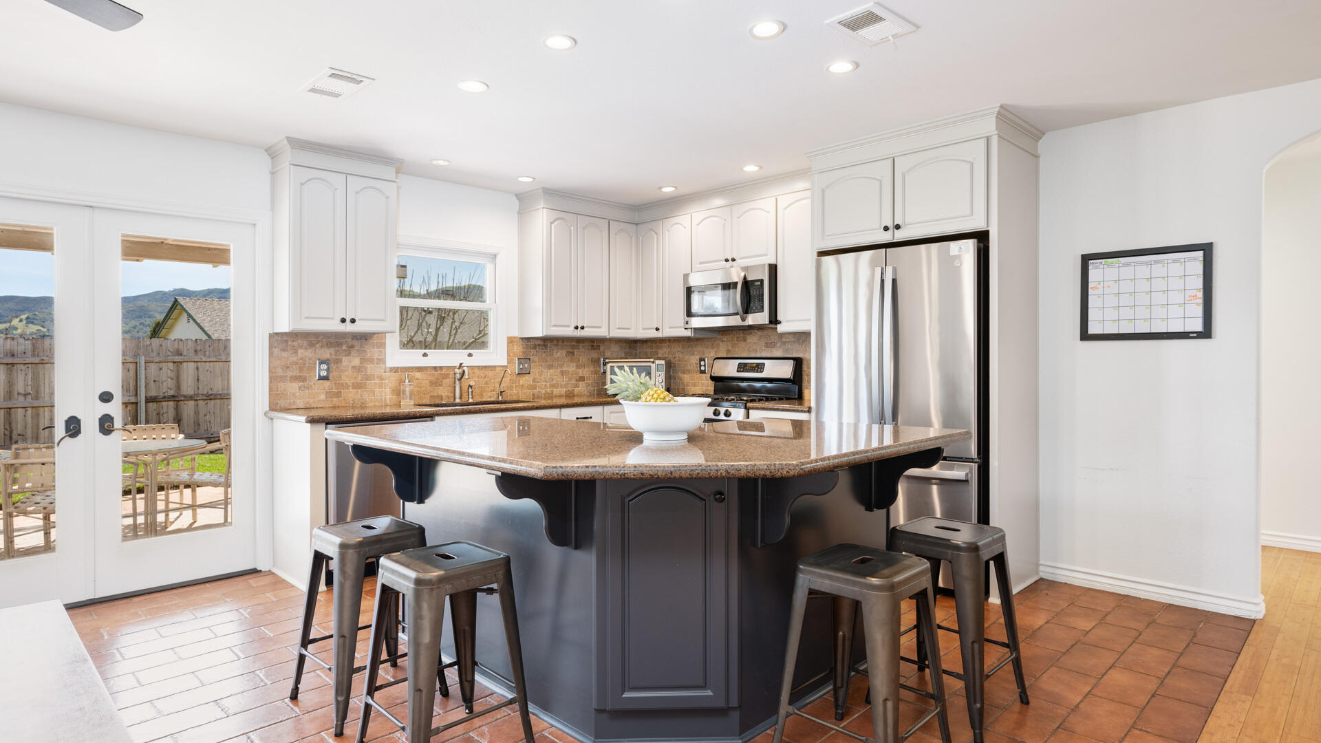 160 2nd Street