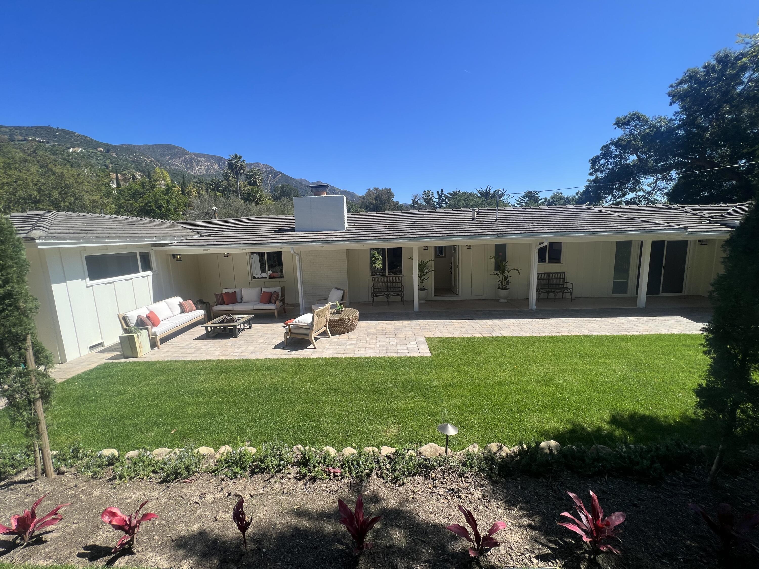 802 Oak Grove Drive