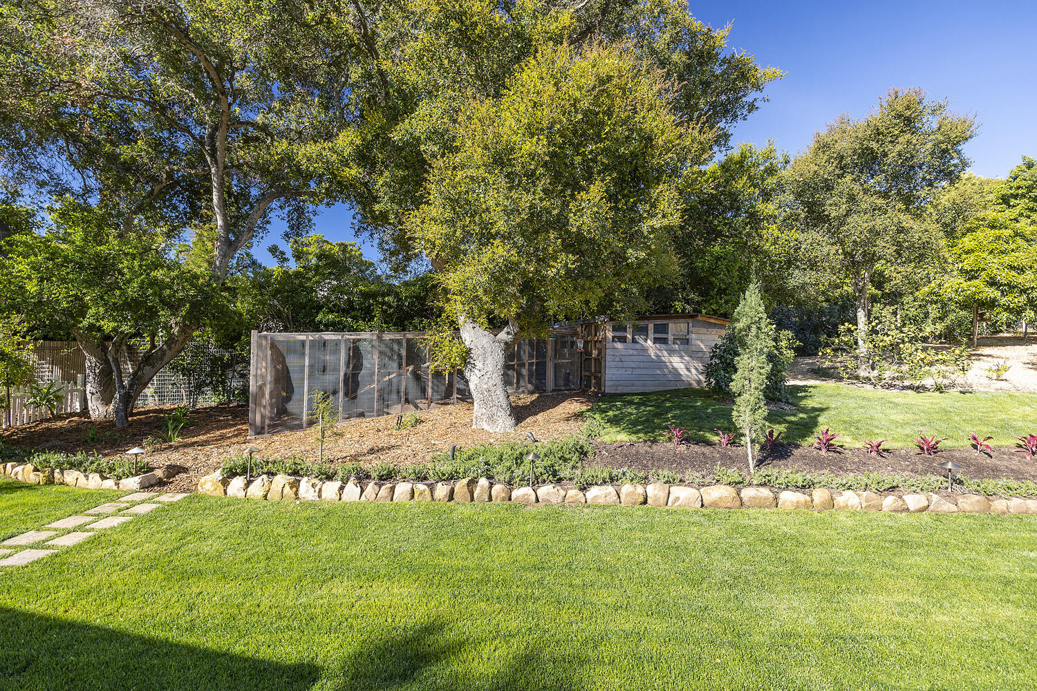 802 Oak Grove Drive