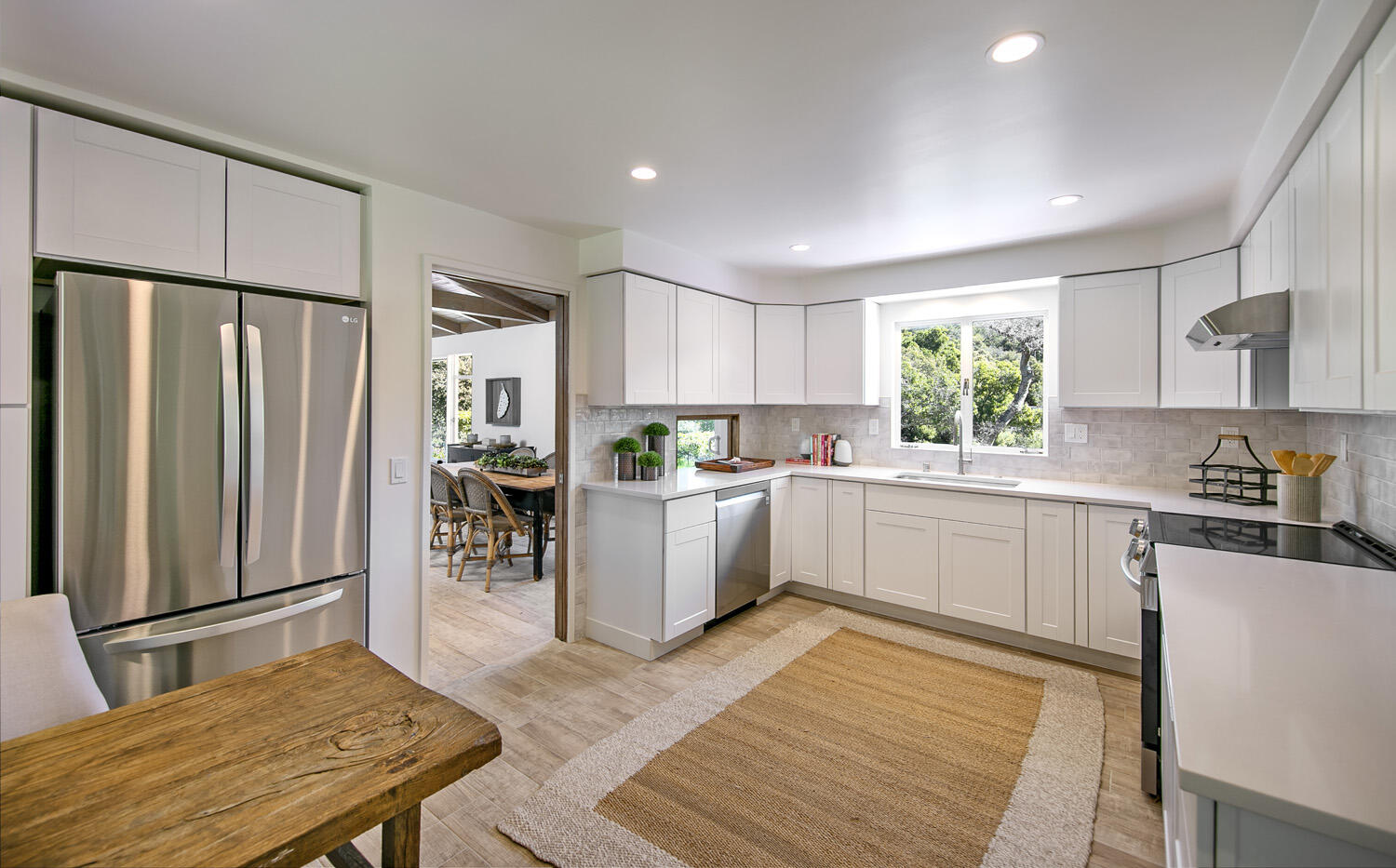 802 Oak Grove Drive