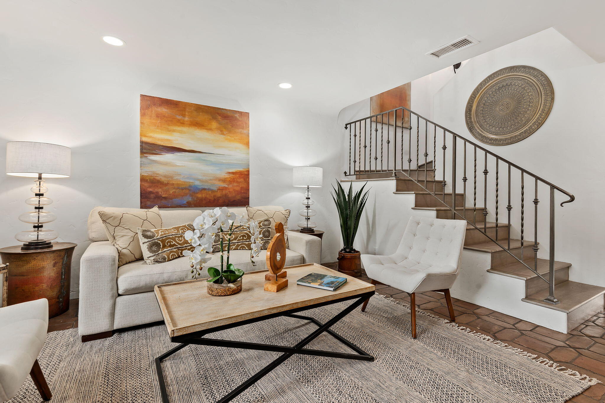 821 Laguna St