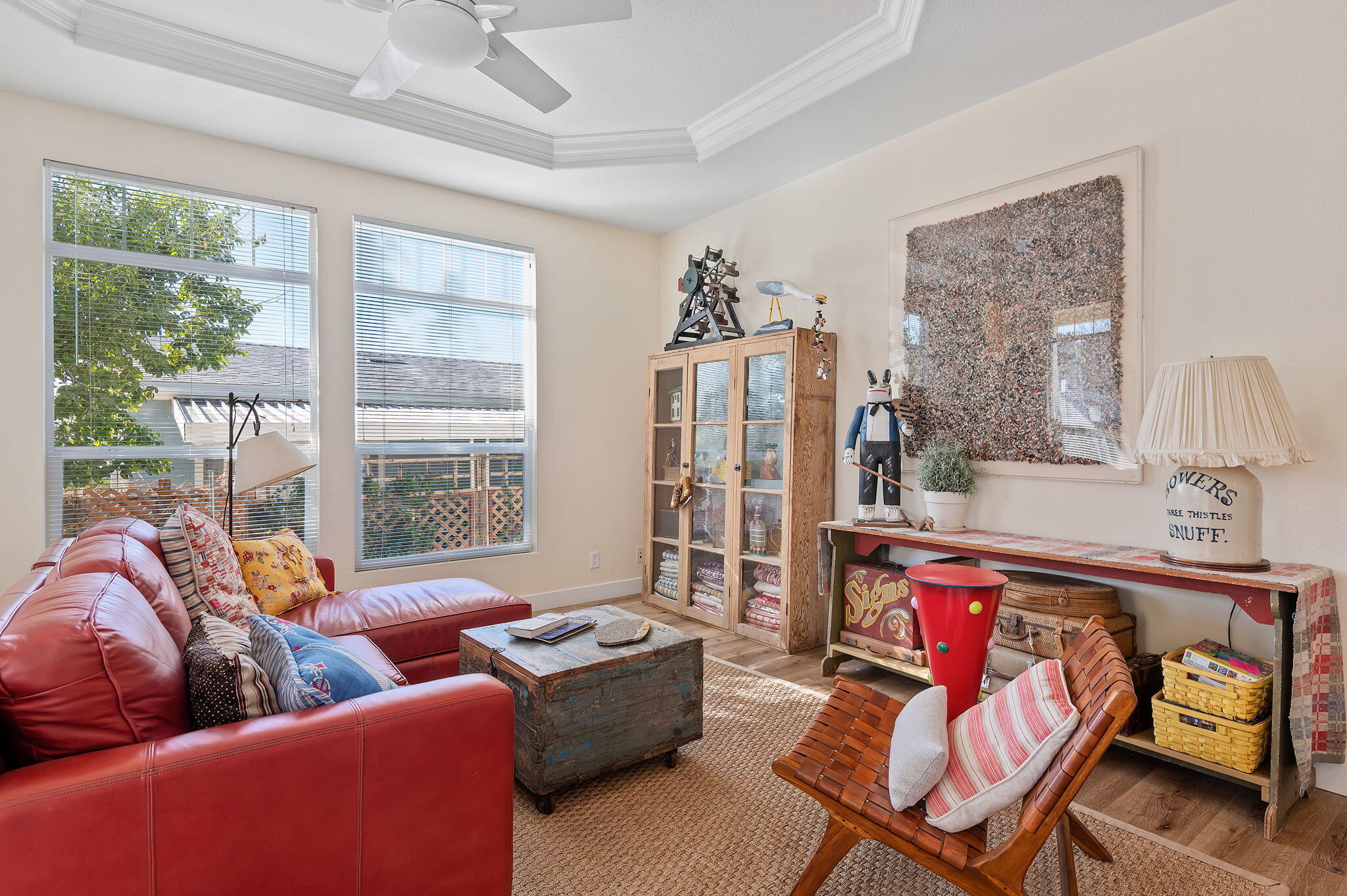 1202 Loma Drive