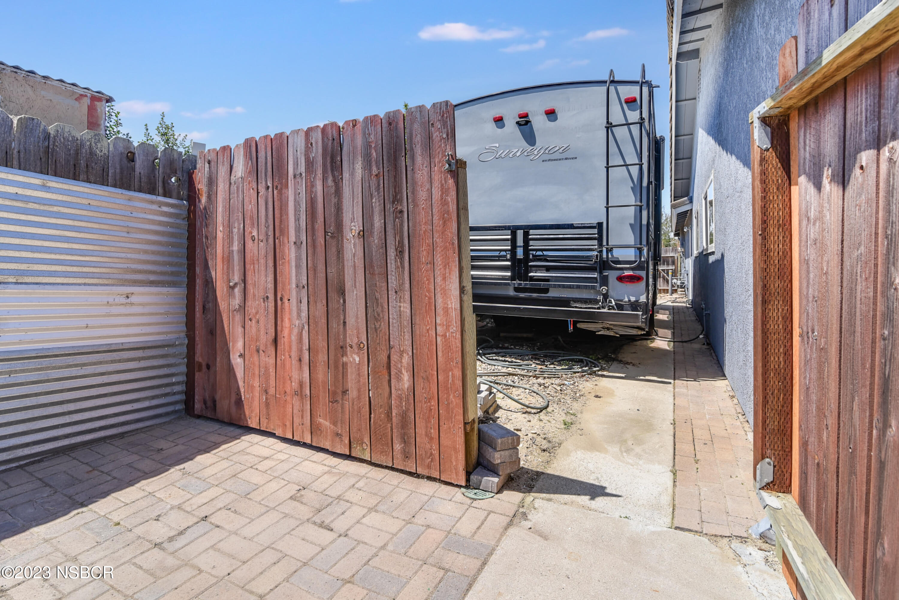 1224 N B Street
