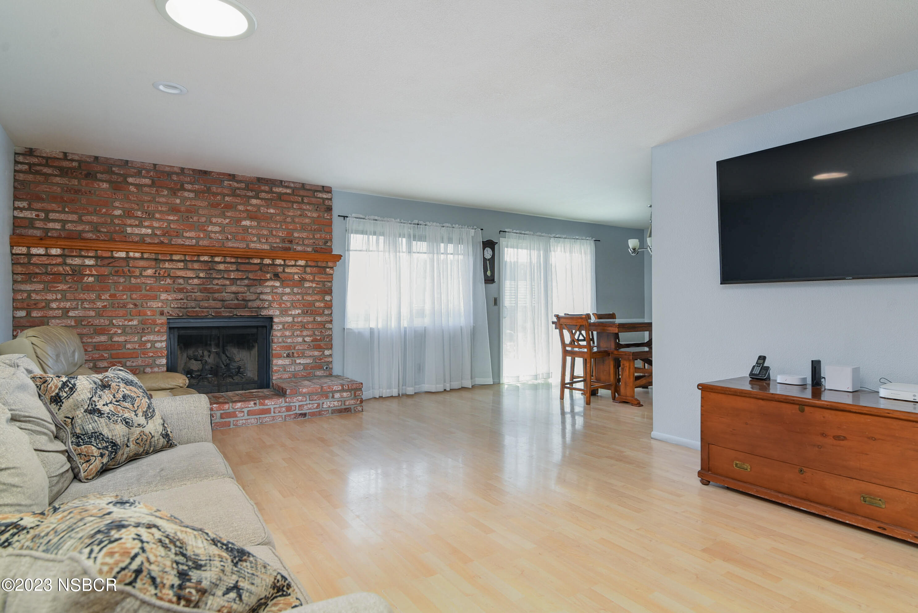 1224 N B Street