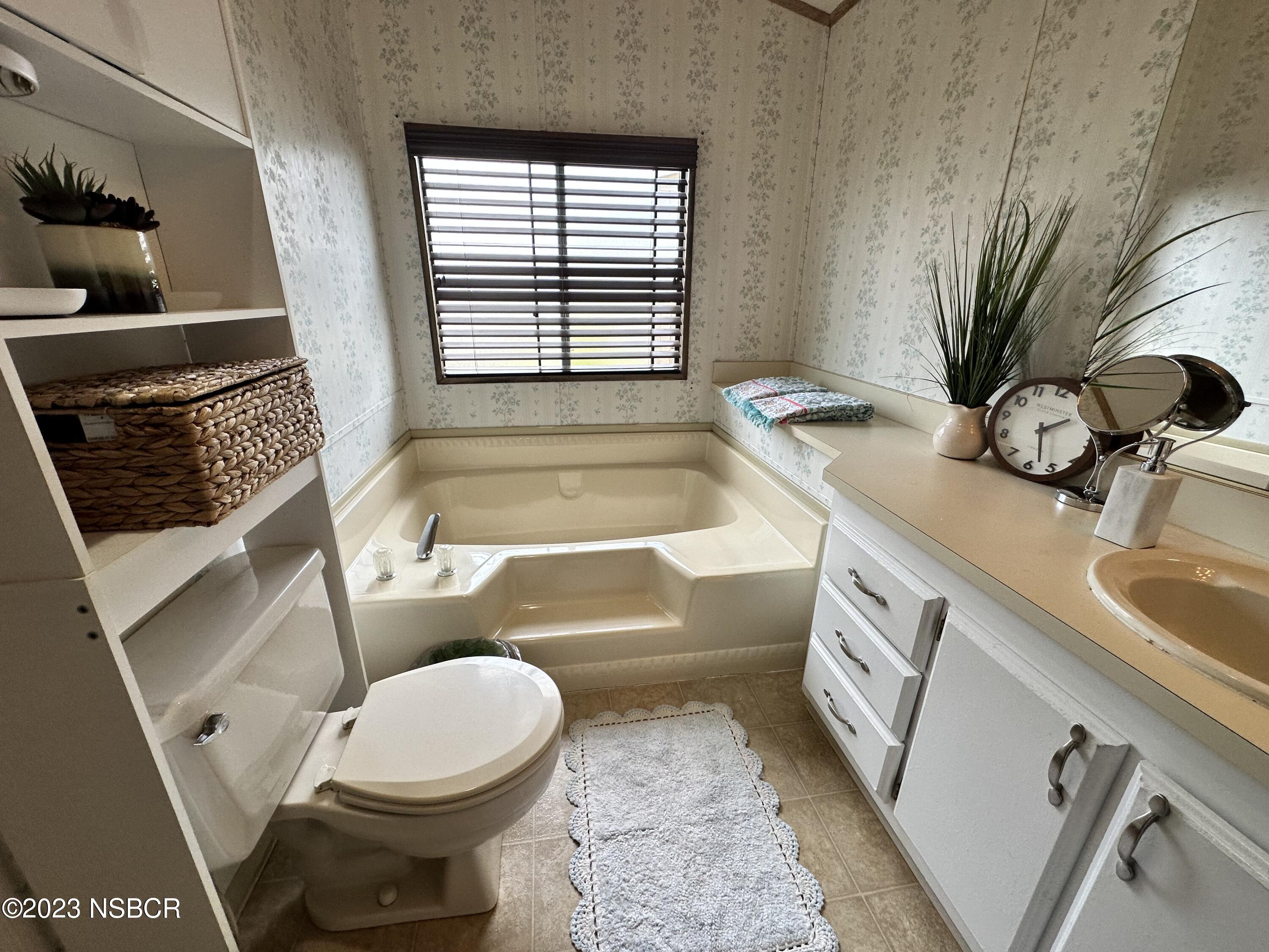 1317 N V Street Unit: 73