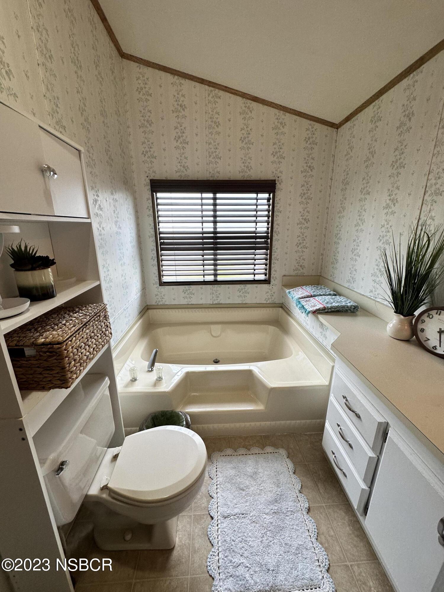 1317 N V Street Unit: 73