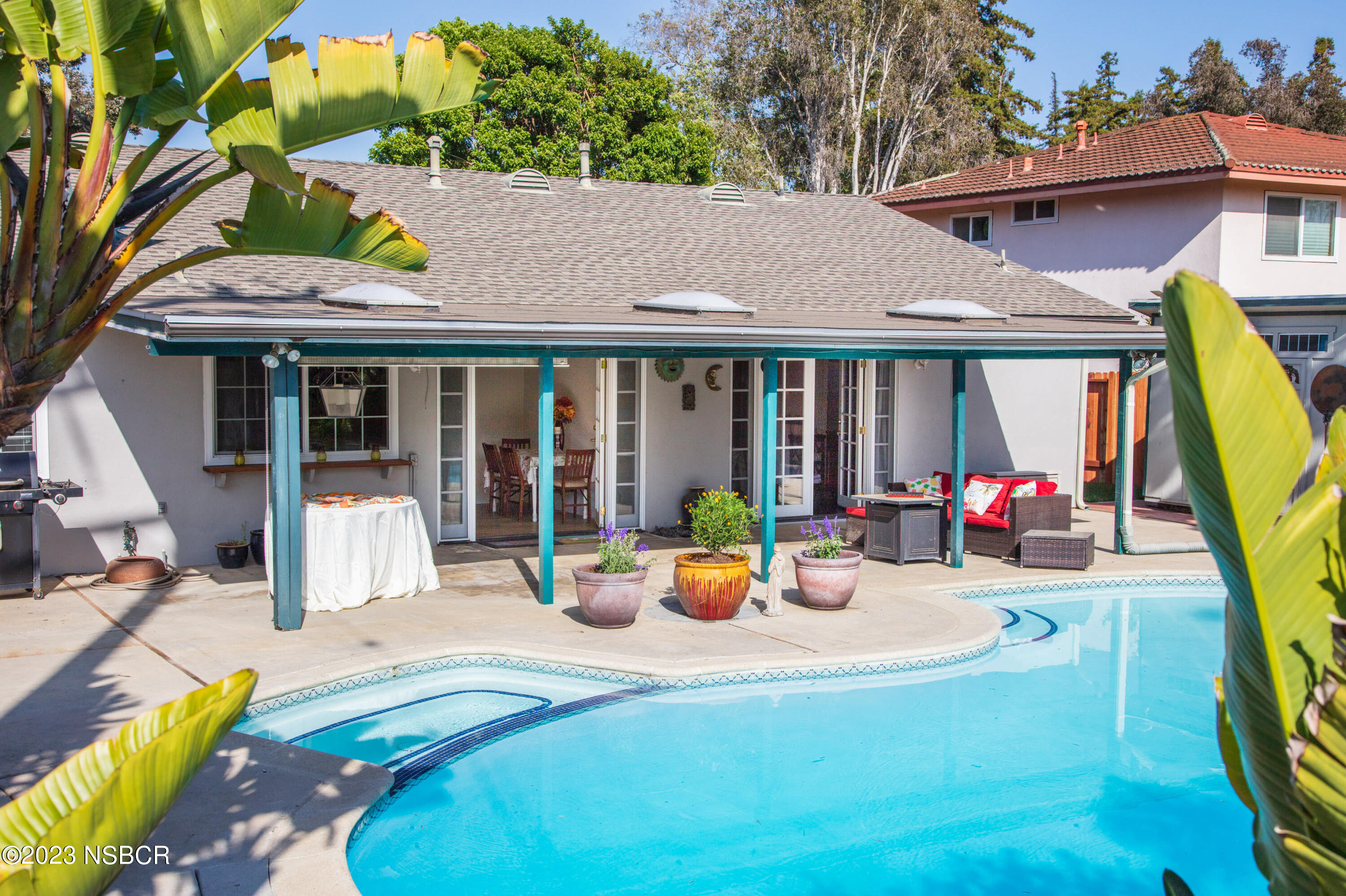 685 N La Patera Lane