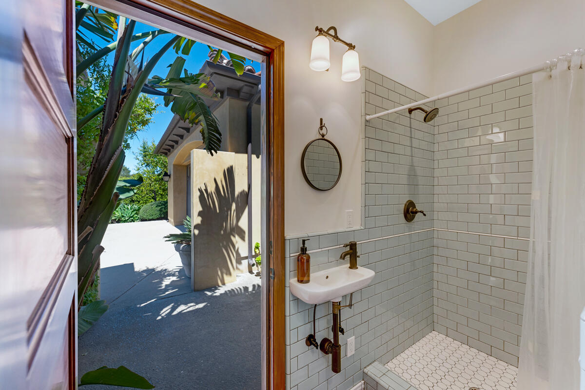 176 Ocean View Avenue