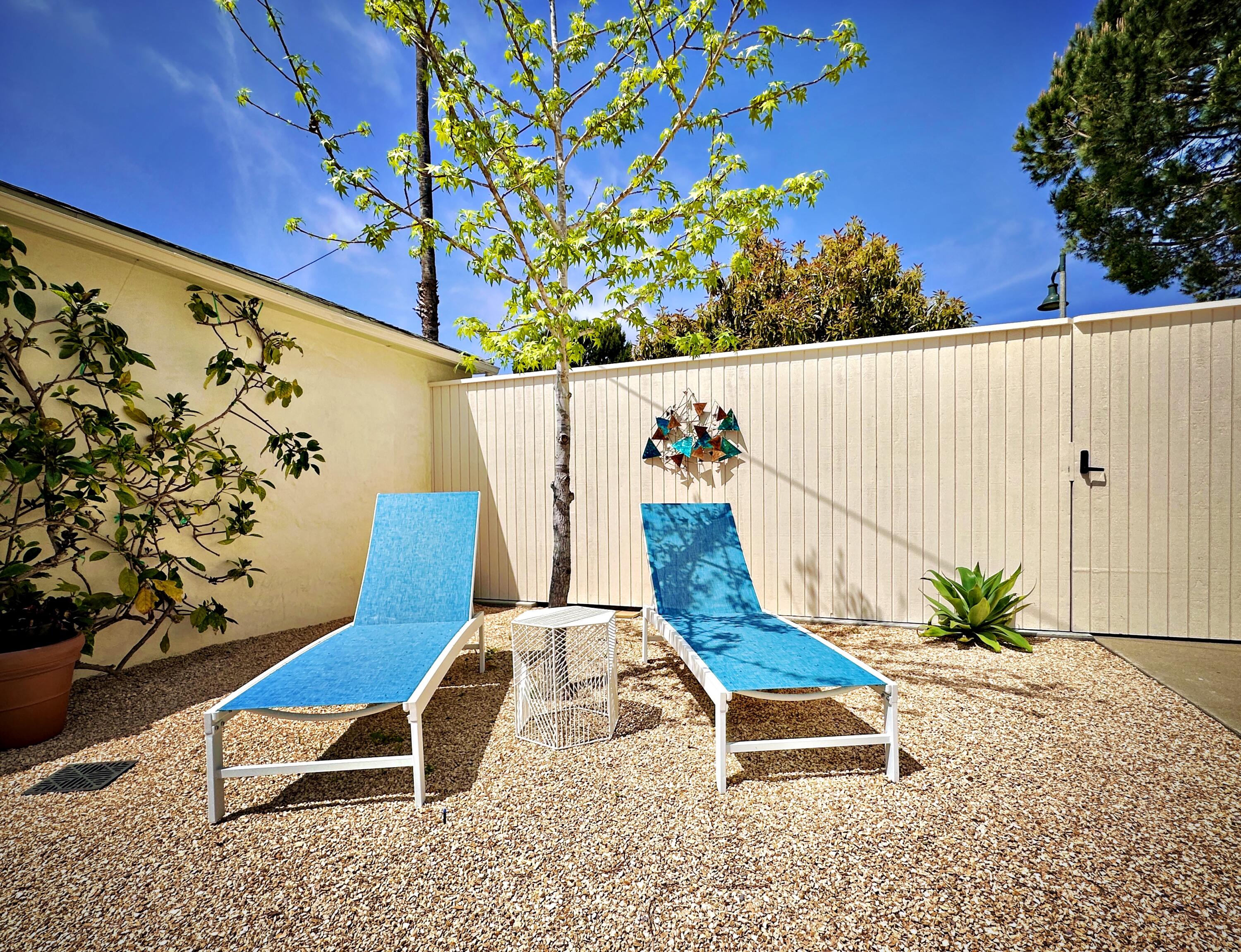 2227 Cliff Drive