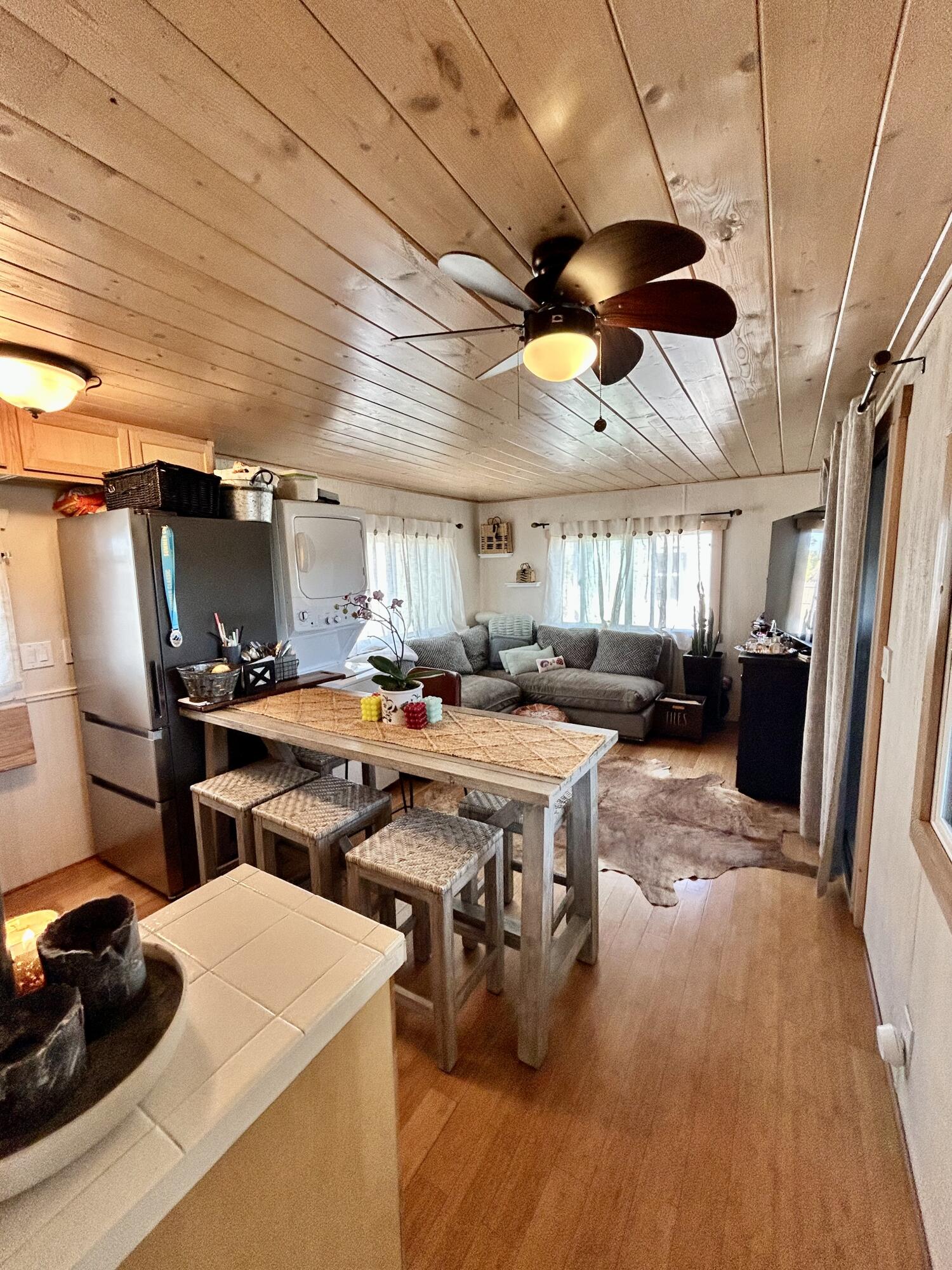 7368 Hollister Avenue, Spc 54