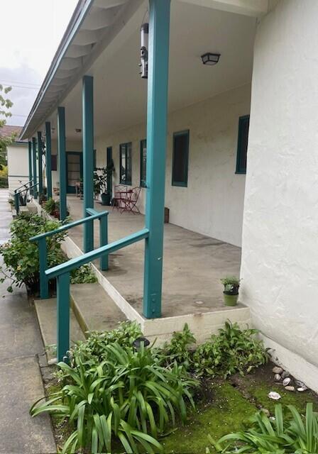219 Ladera Street Unit: 3