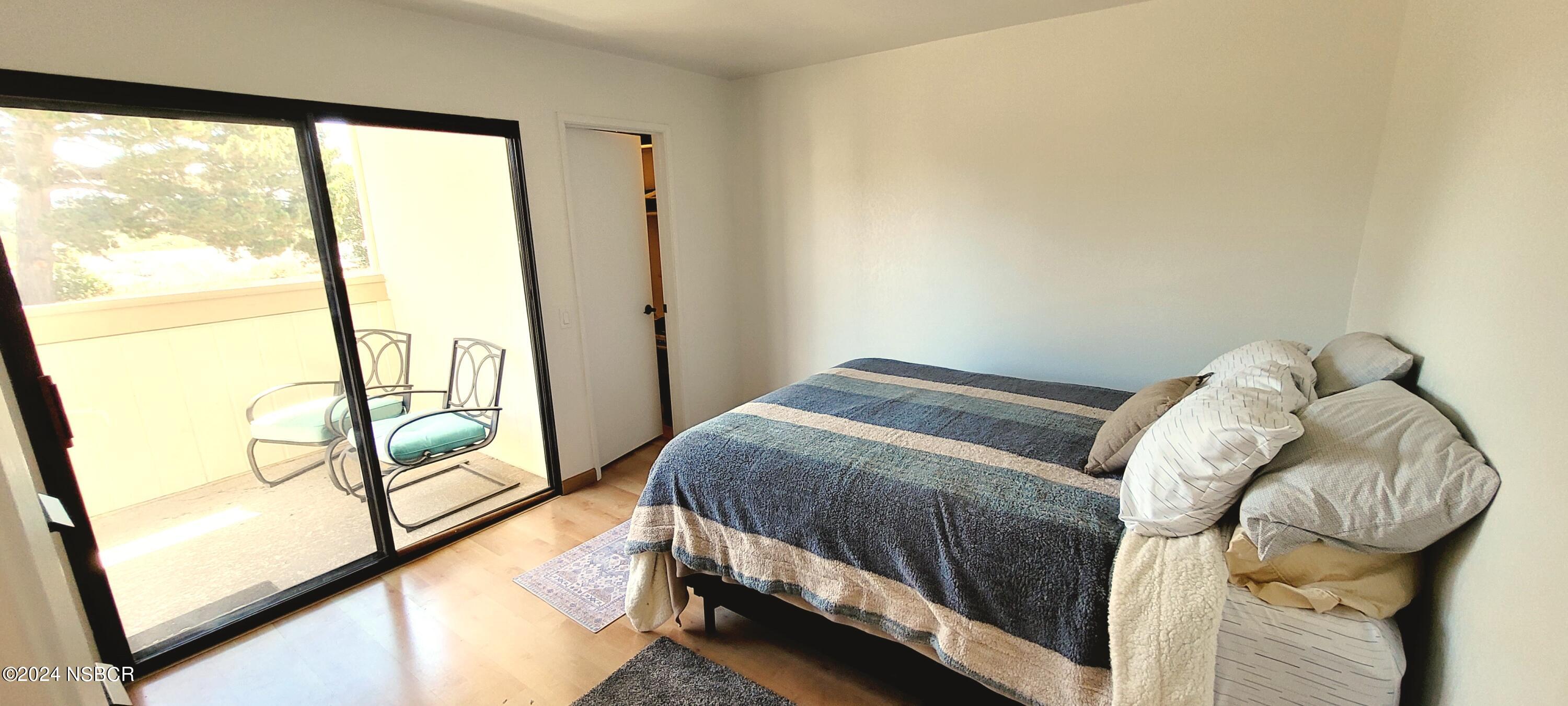 1215 Riverside Drive