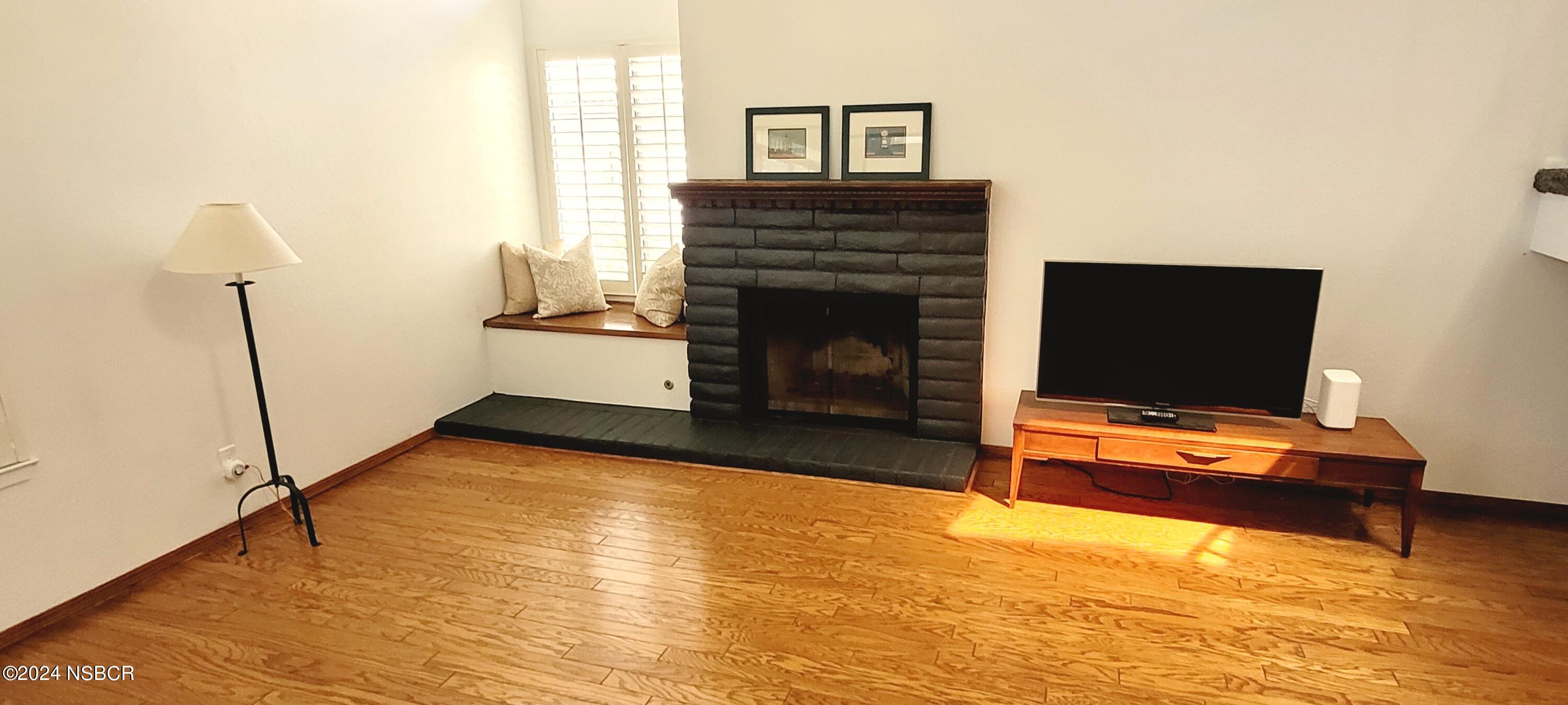 1215 Riverside Drive