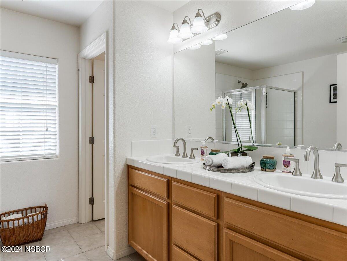 201 Valley Station Circle