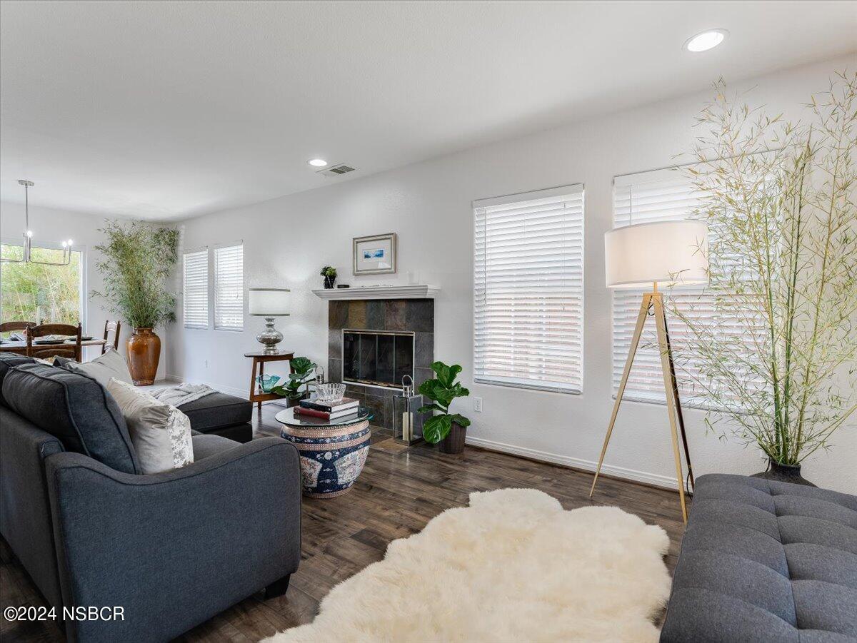 201 Valley Station Circle