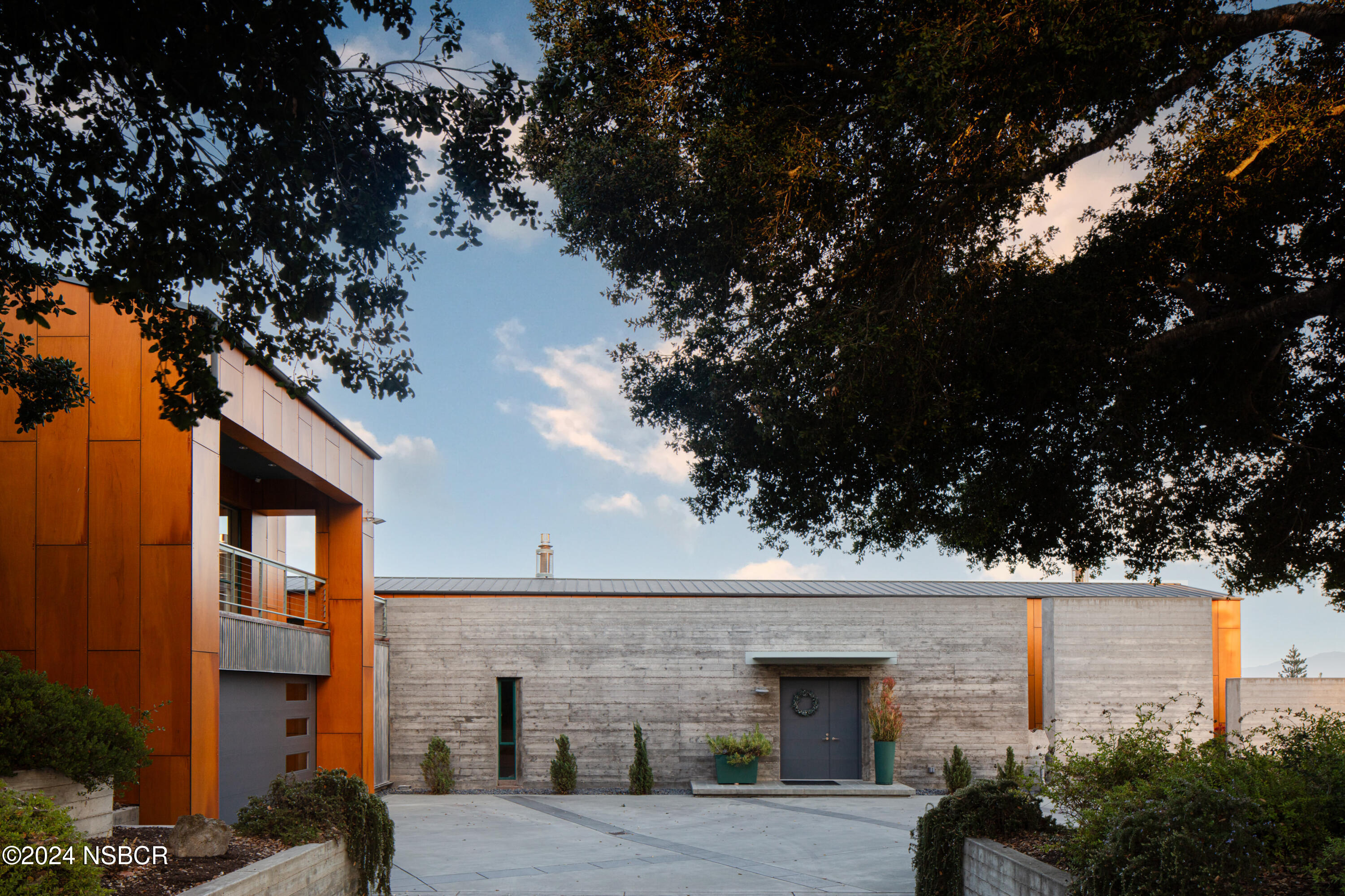 1270 Poppy Valley Road