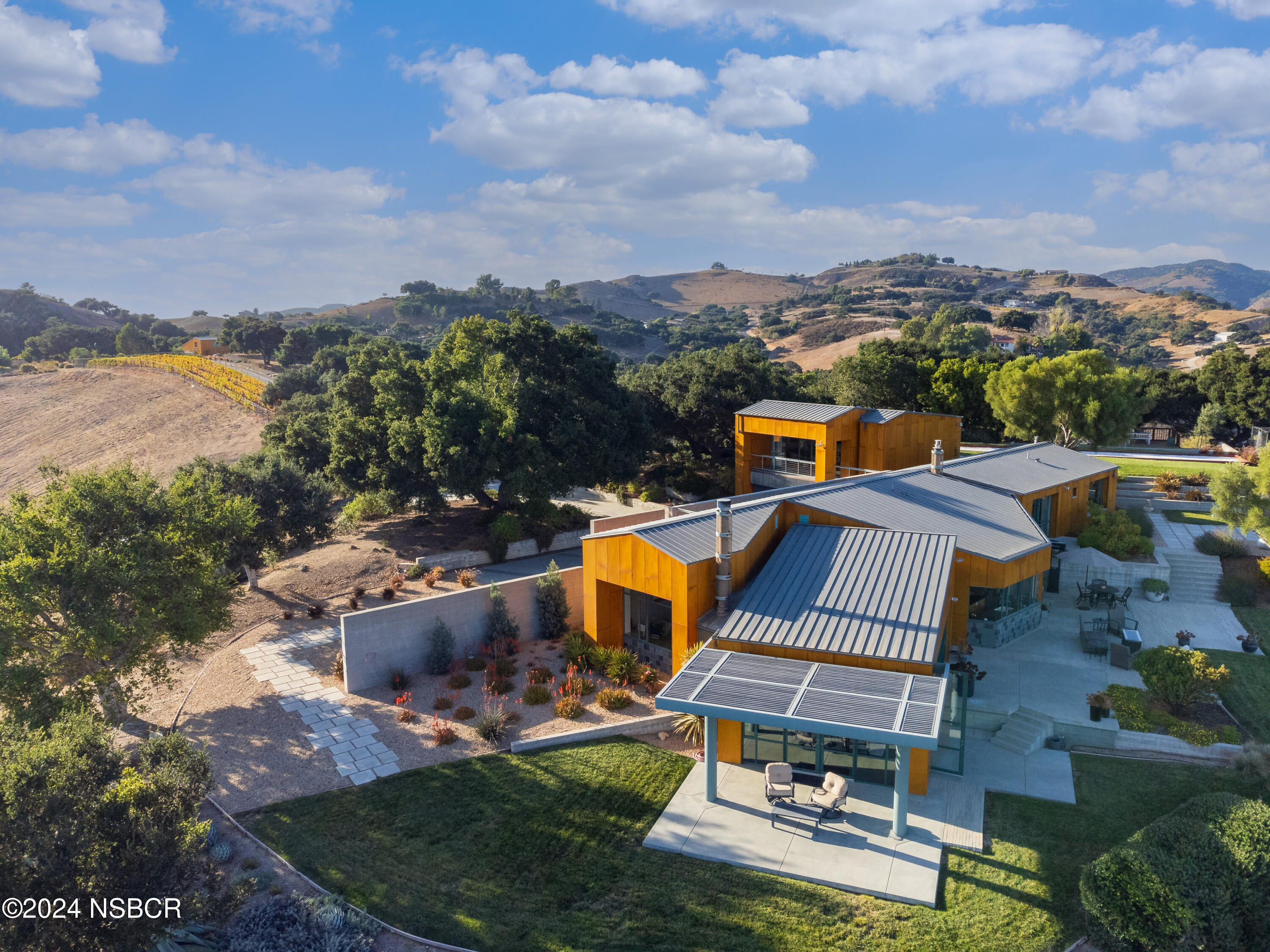 1270 Poppy Valley Road