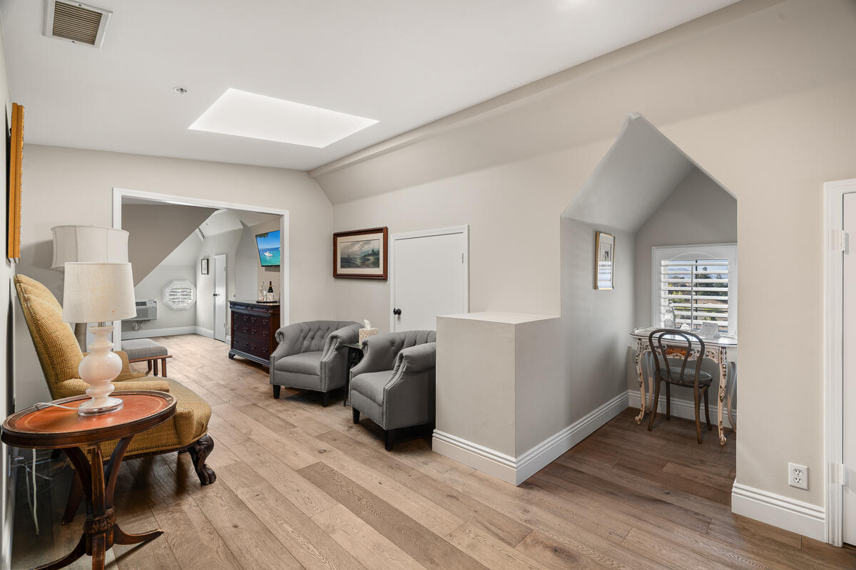 409 1st Street, SOLVANG