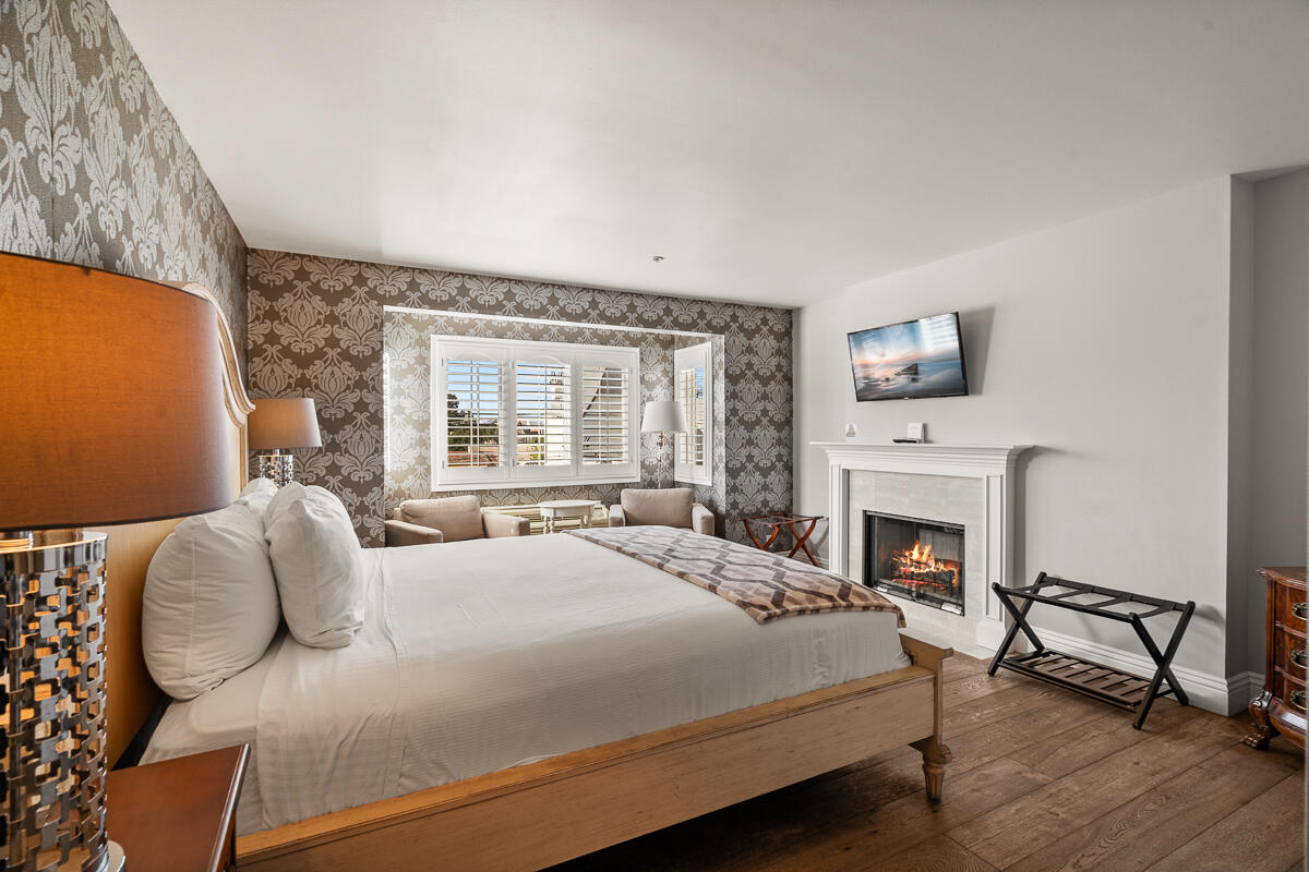 409 1st Street, SOLVANG