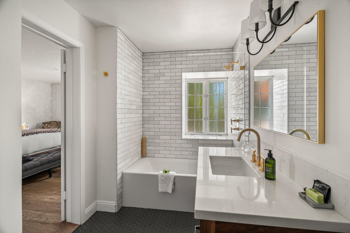 409 1st Street, SOLVANG