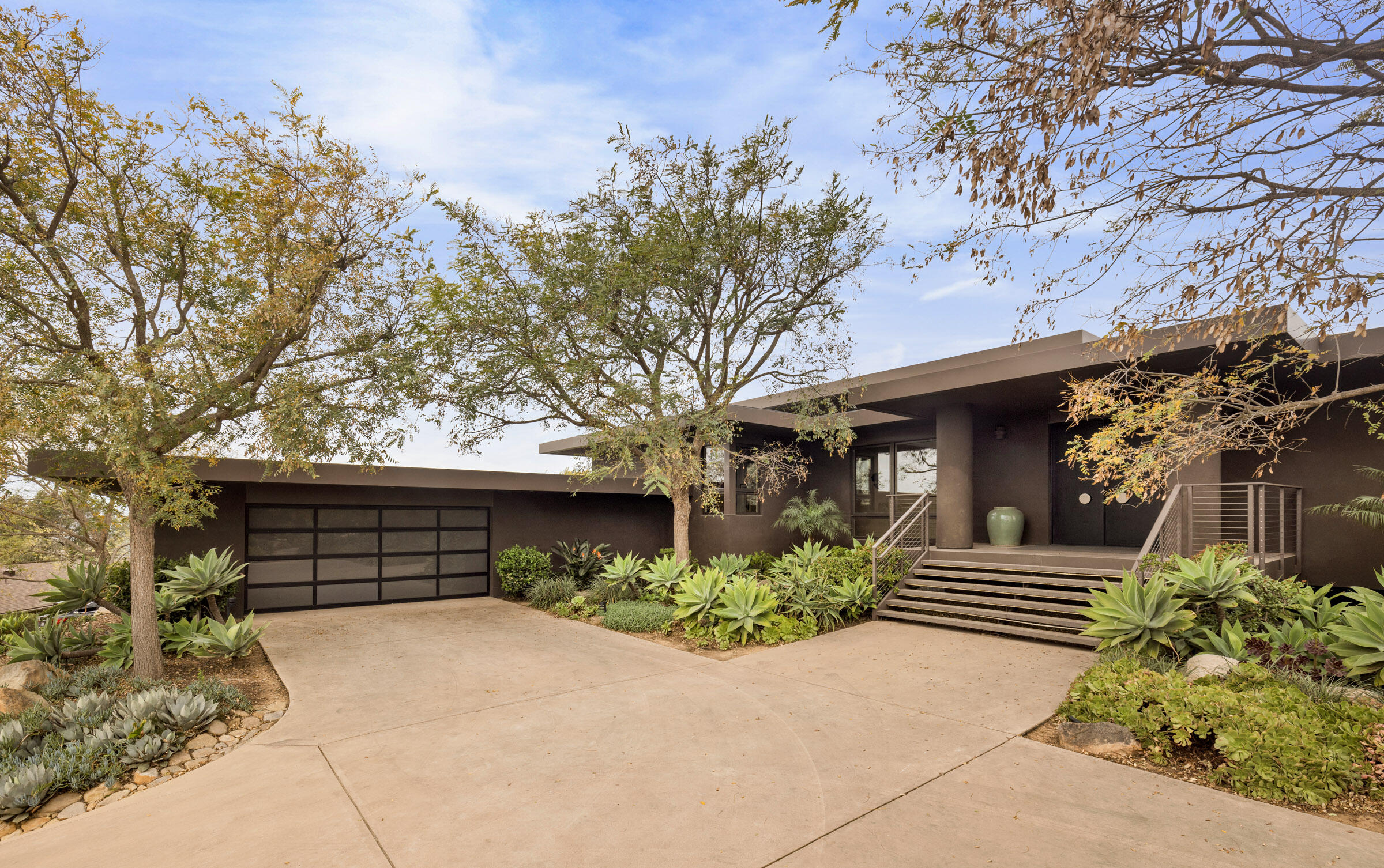 1667 Las Canoas Road