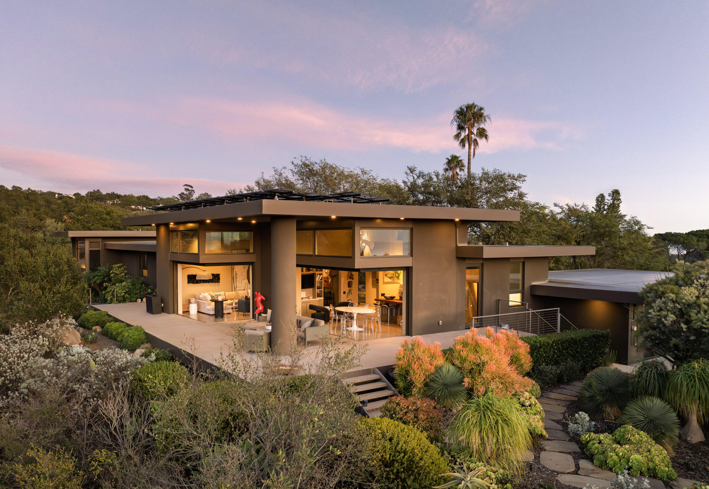 1667 Las Canoas Road