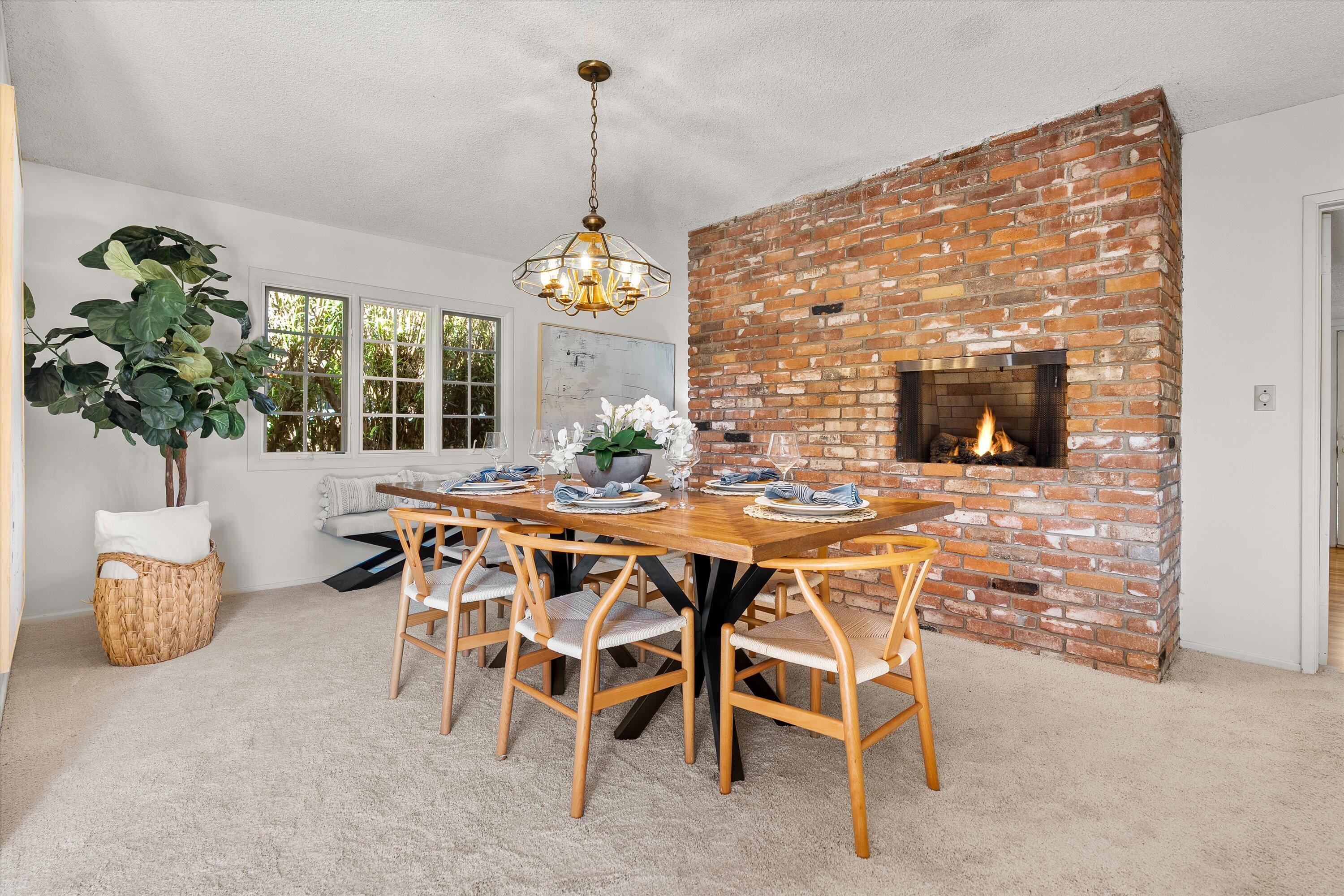 3727 Pescadero Drive