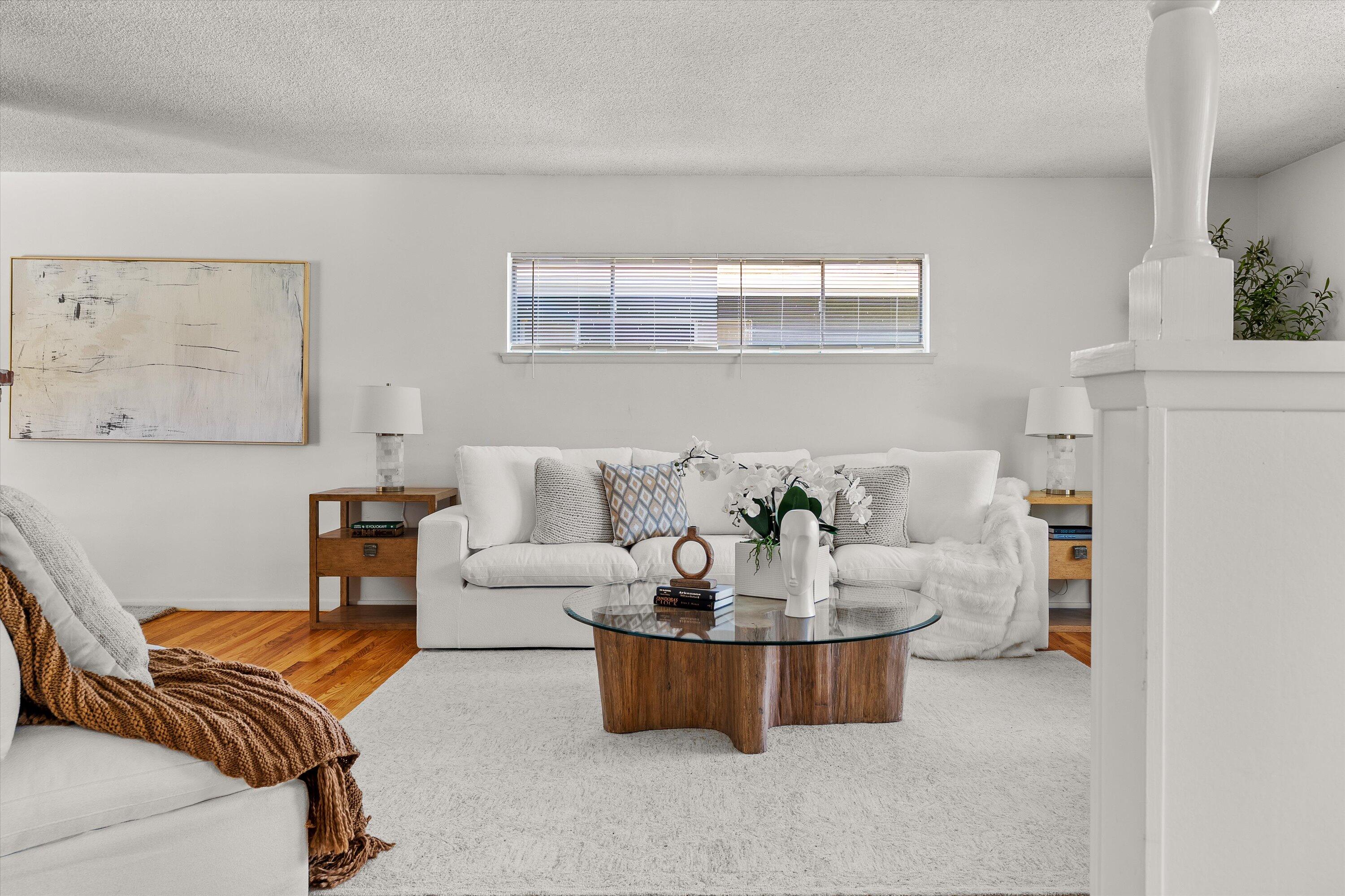 3727 Pescadero Drive